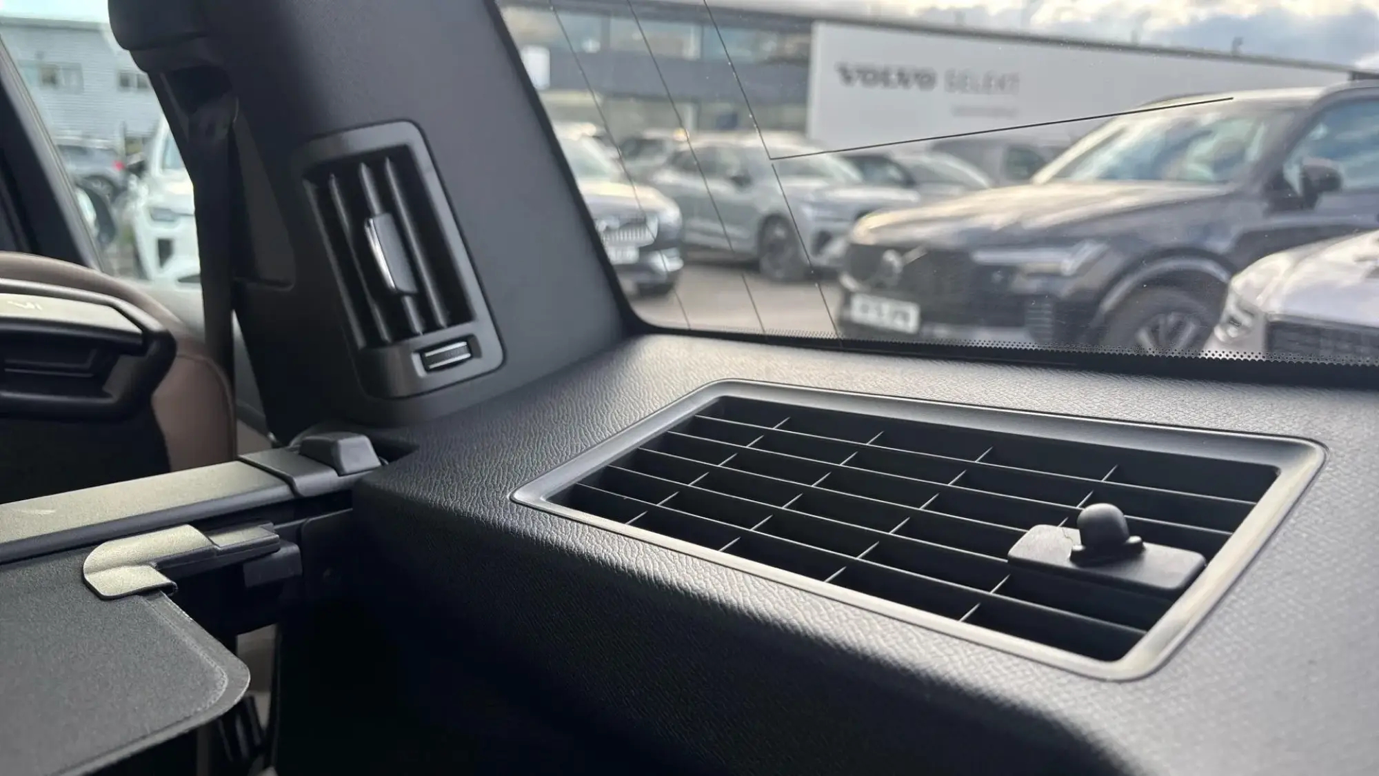 Volvo XC90 Image 37 Volvo XC90 Image 37