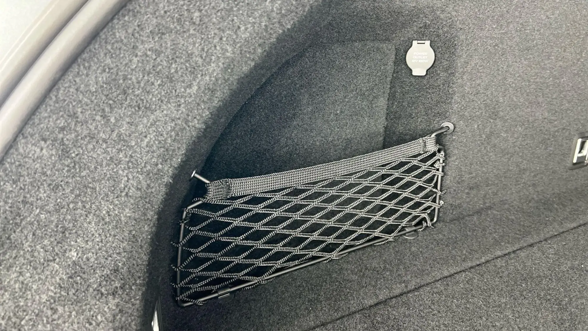 Polestar 4 SUV Image 29 Polestar 4 SUV Image 29