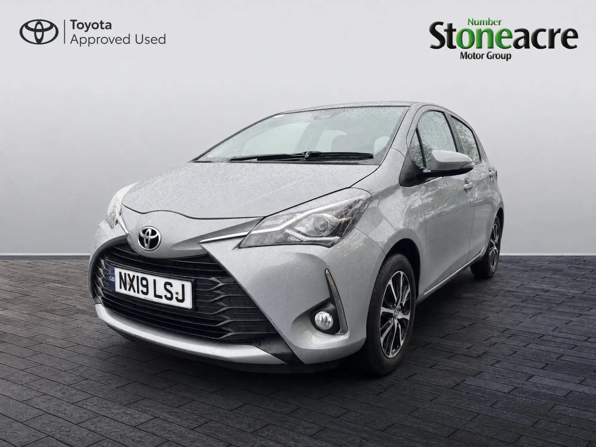 Toyota Yaris Image 7 Toyota Yaris Image 7