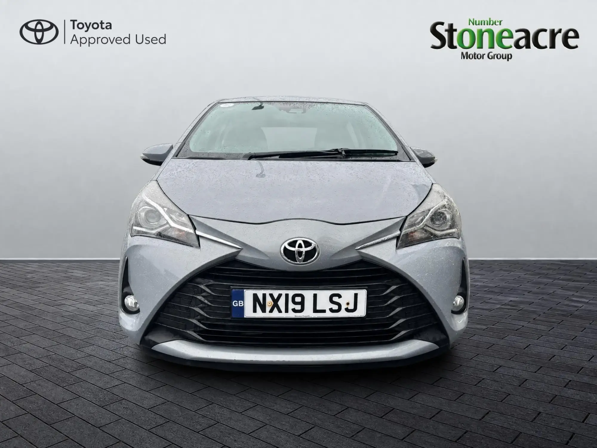 Toyota Yaris Image 8 Toyota Yaris Image 8