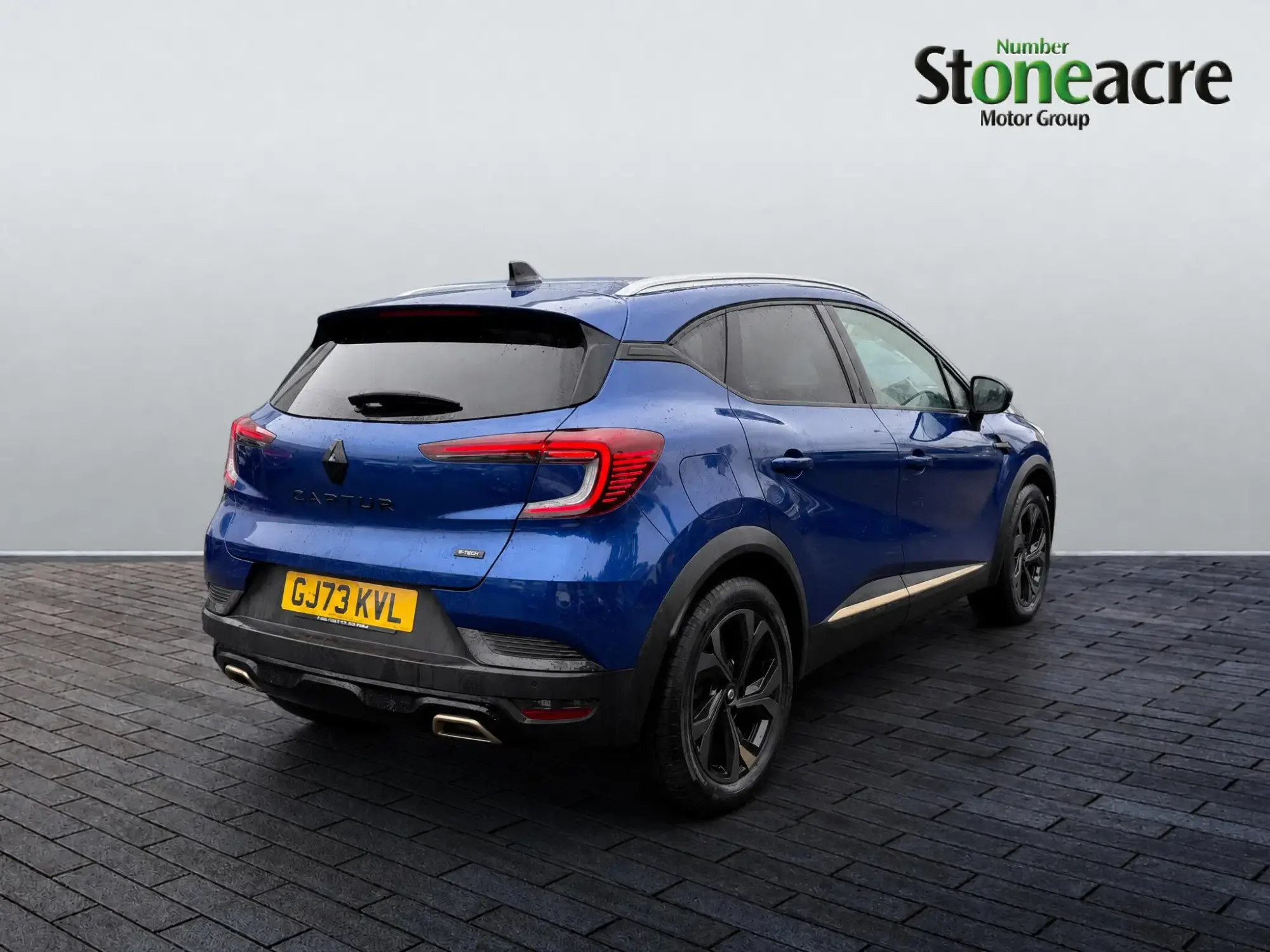 Renault Captur E-Tech 1.6 E-TECH E-Tech engineered Auto Euro 6 (s/s) 5dr GJ73KVL Image 3 Renault Captur E-Tech 1.6 E-TECH E-Tech engineered Auto Euro 6 (s/s) 5dr GJ73KVL Image 3
