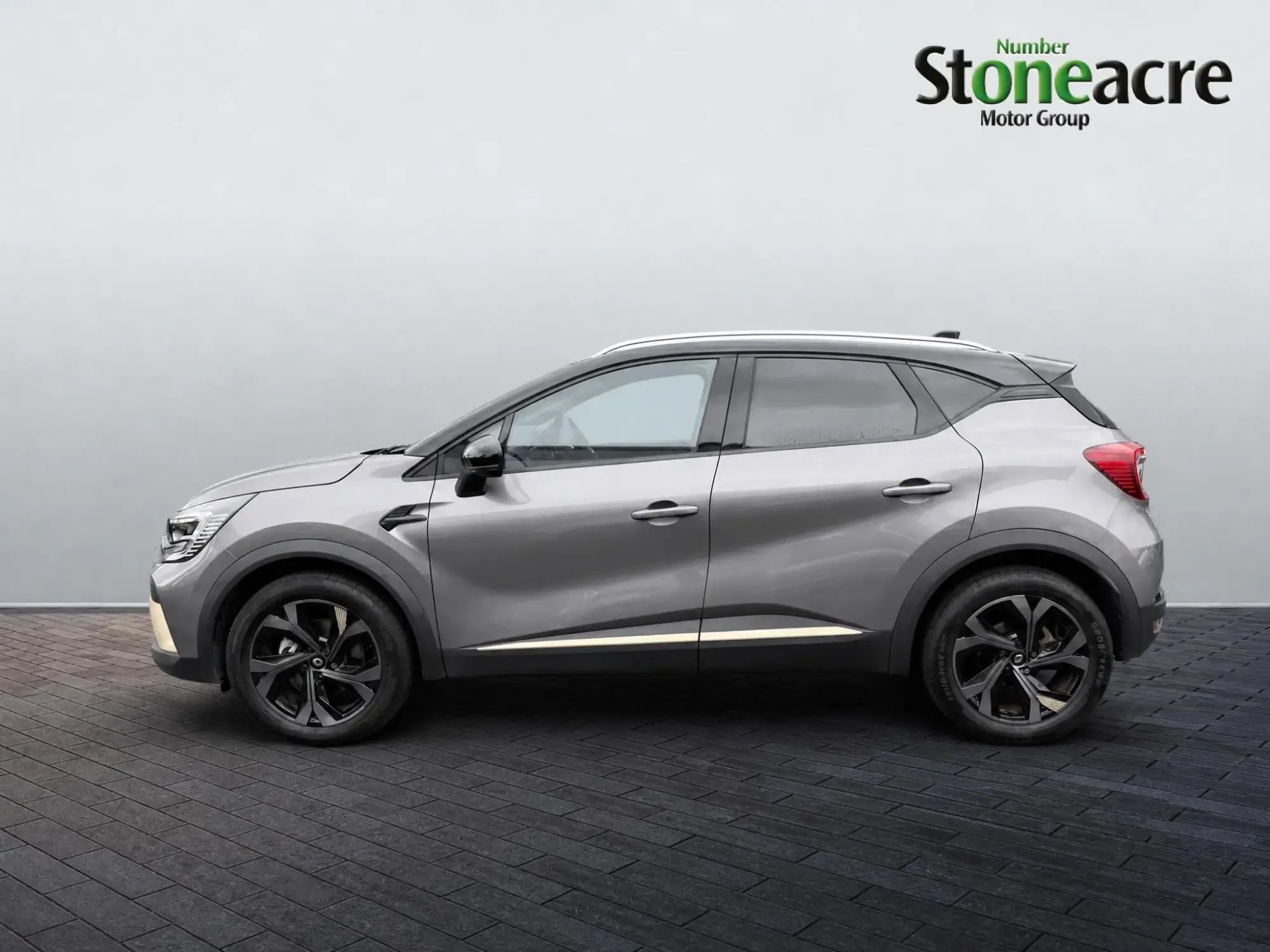 Renault Captur E-Tech Image 6