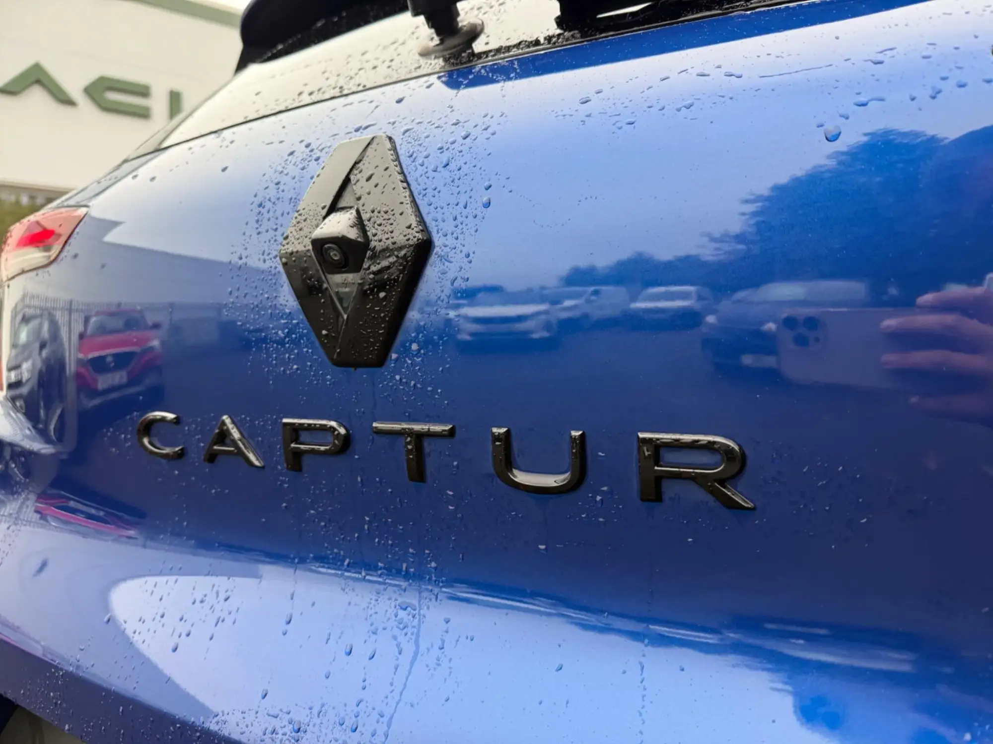 Renault Captur E-Tech Image 11