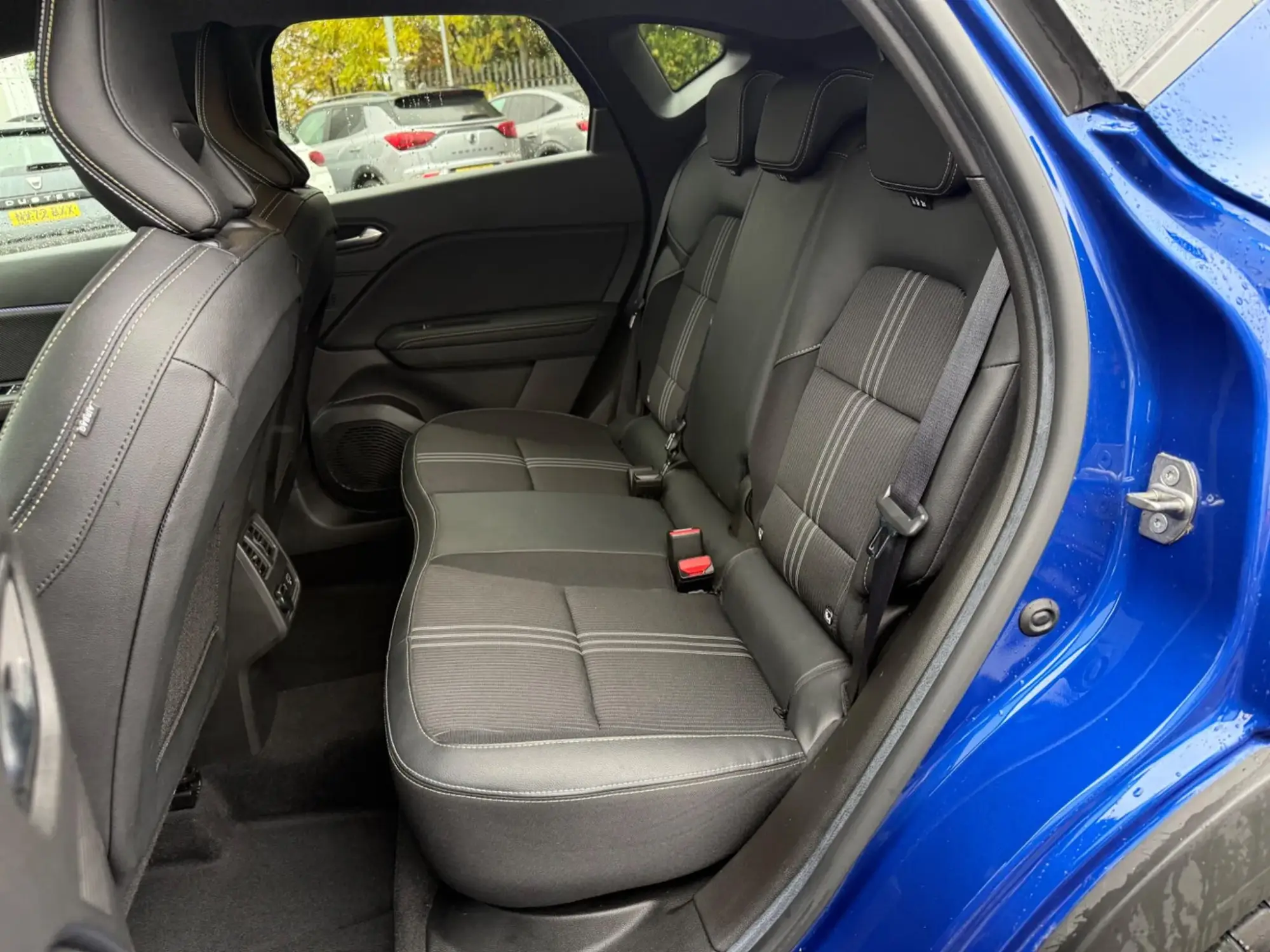 Renault Captur E-Tech Image 15