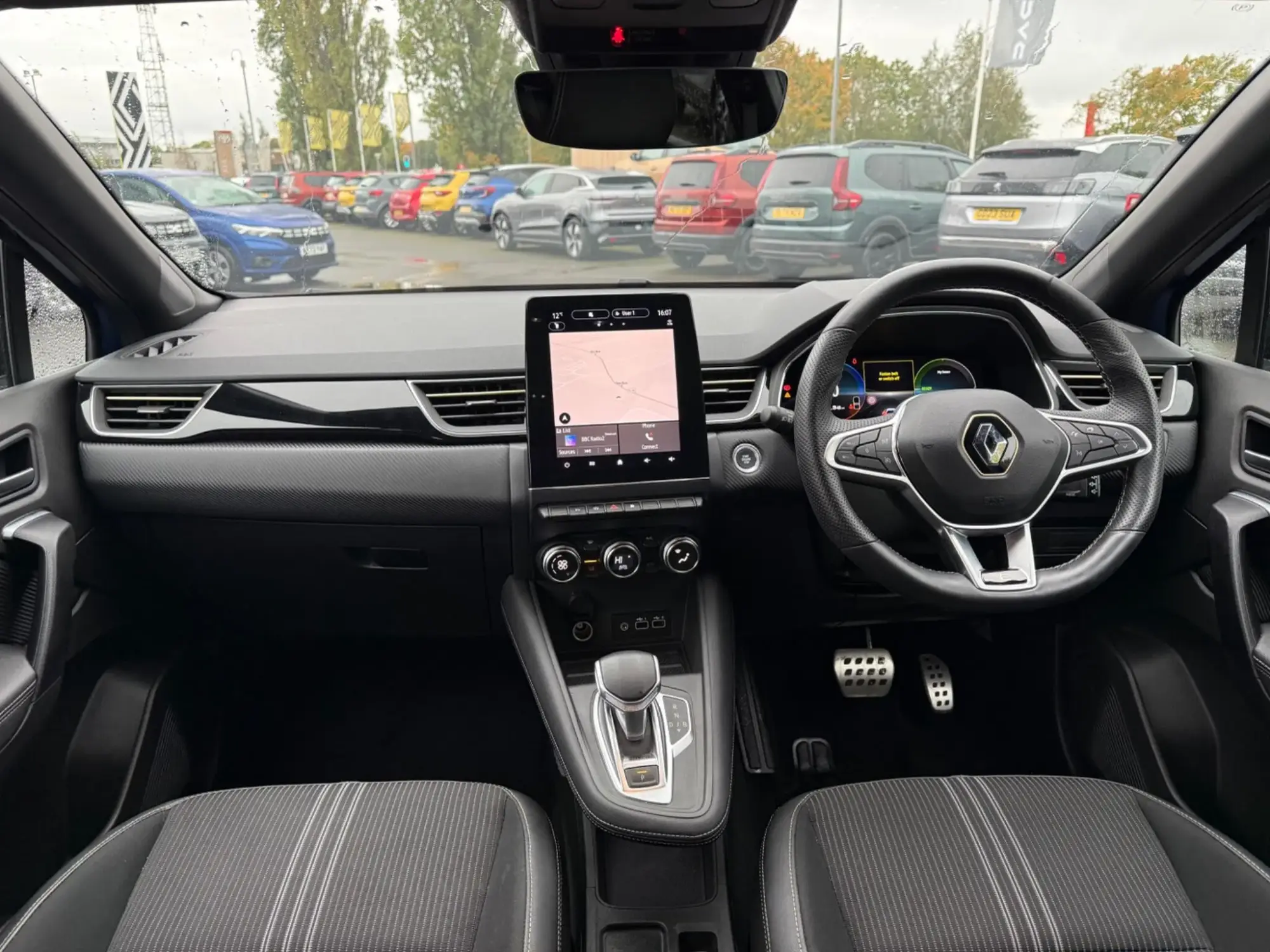 Renault Captur E-Tech Image 16