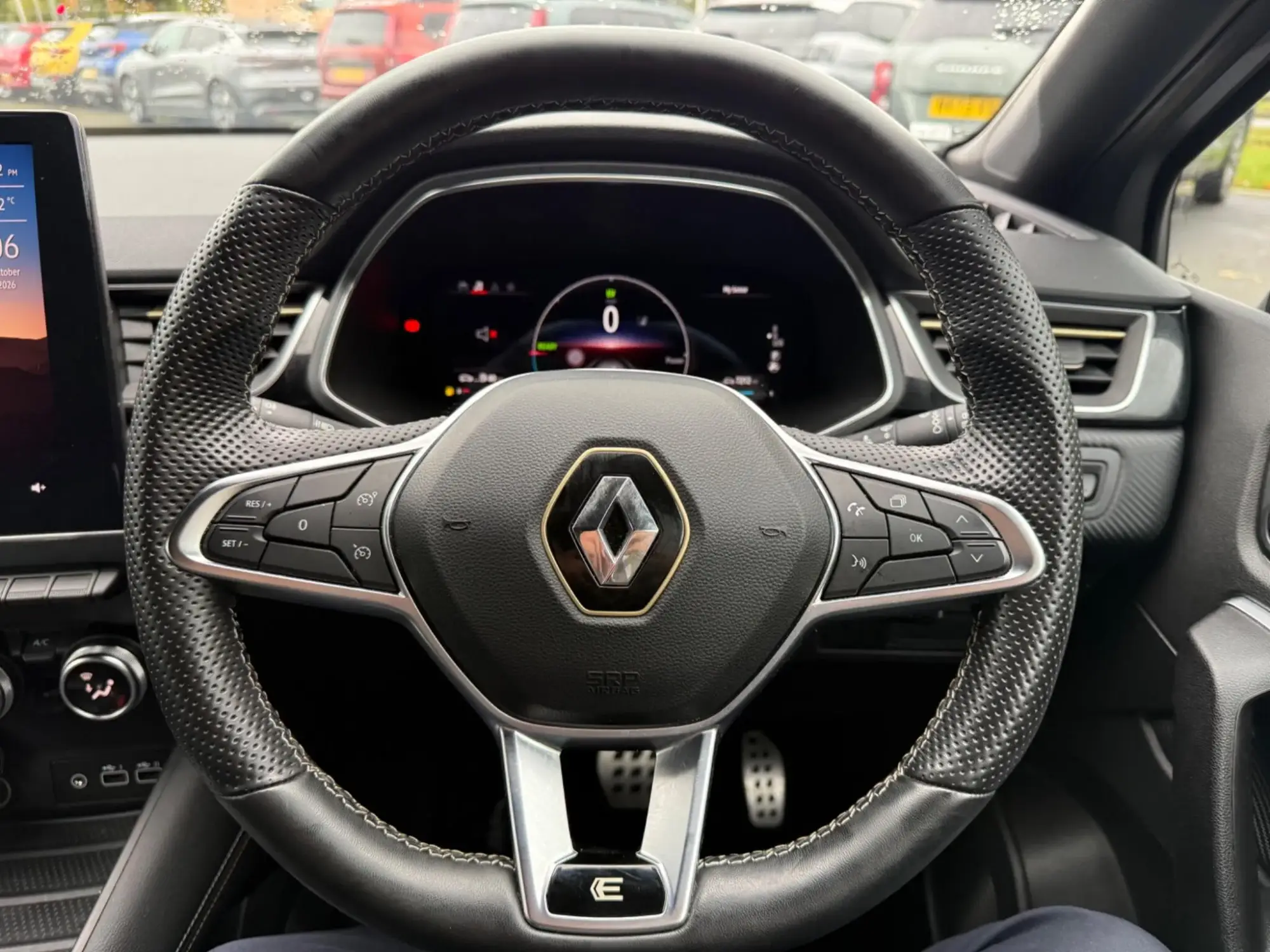 Renault Captur E-Tech Image 20