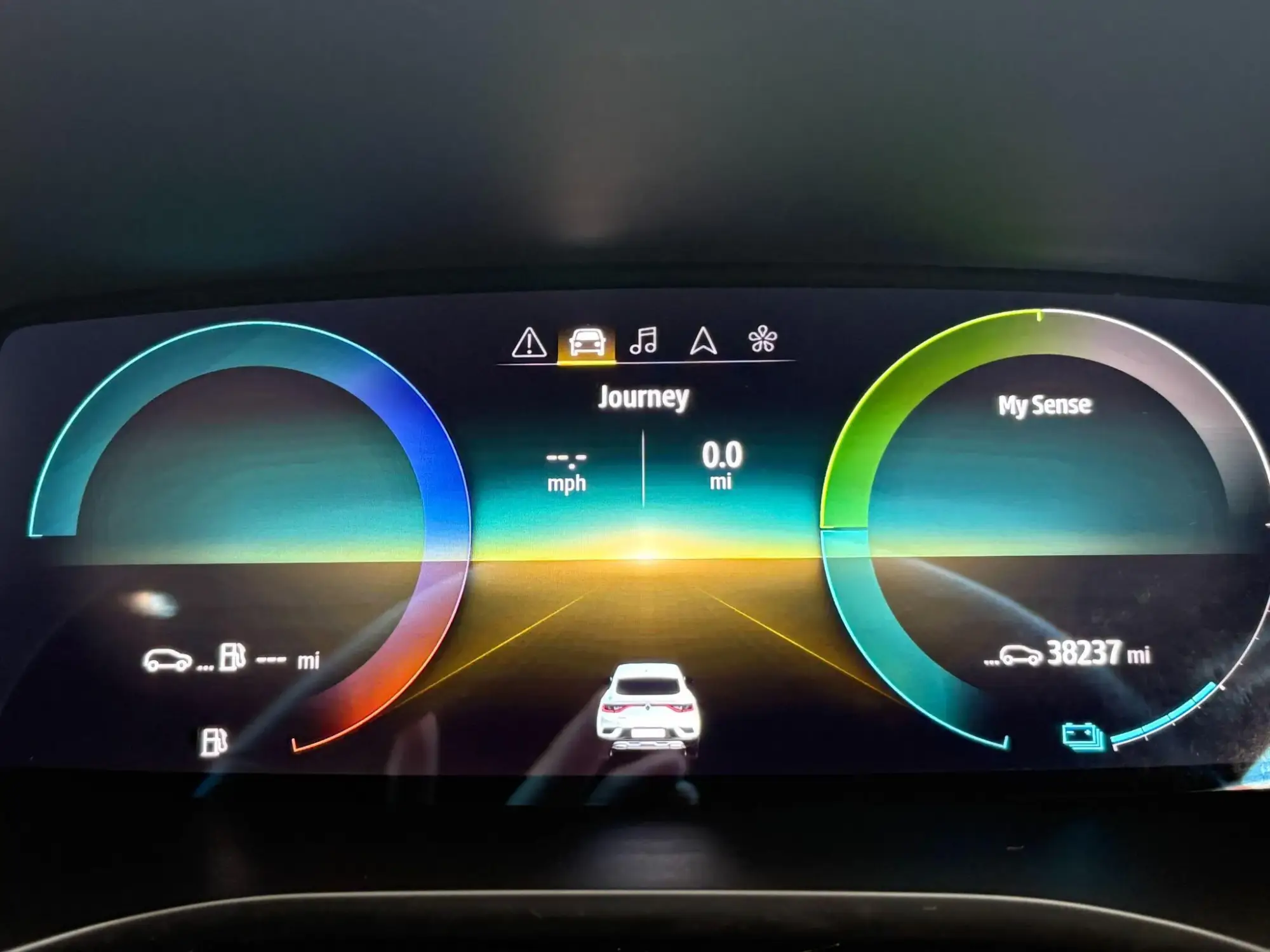 Renault Arkana E-Tech Image 33 Renault Arkana E-Tech Image 33