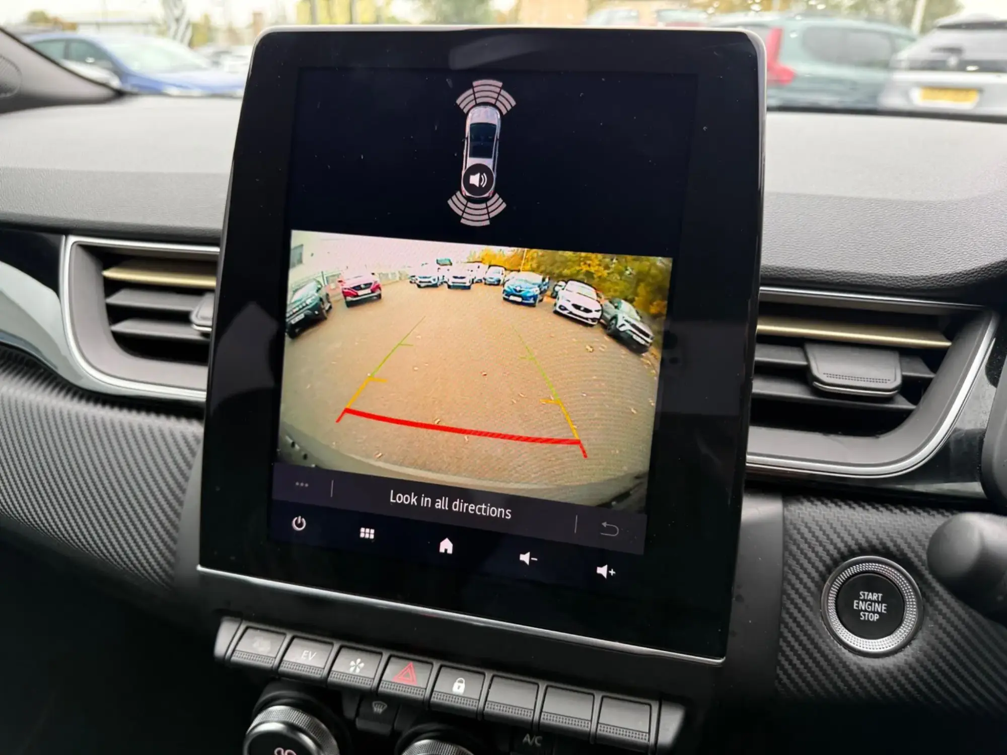 Renault Captur E-Tech Image 26