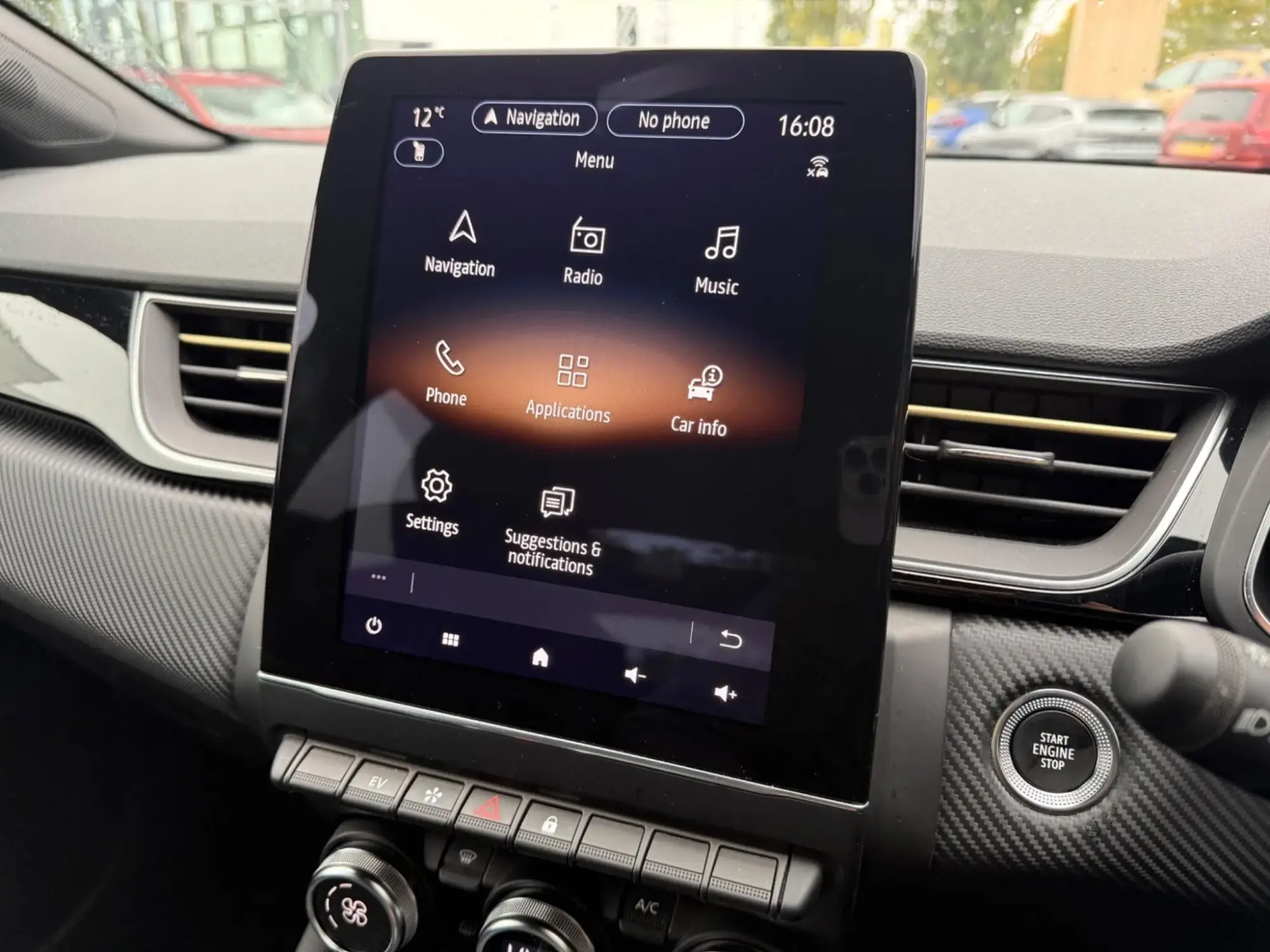 Renault Captur E-Tech Image 24