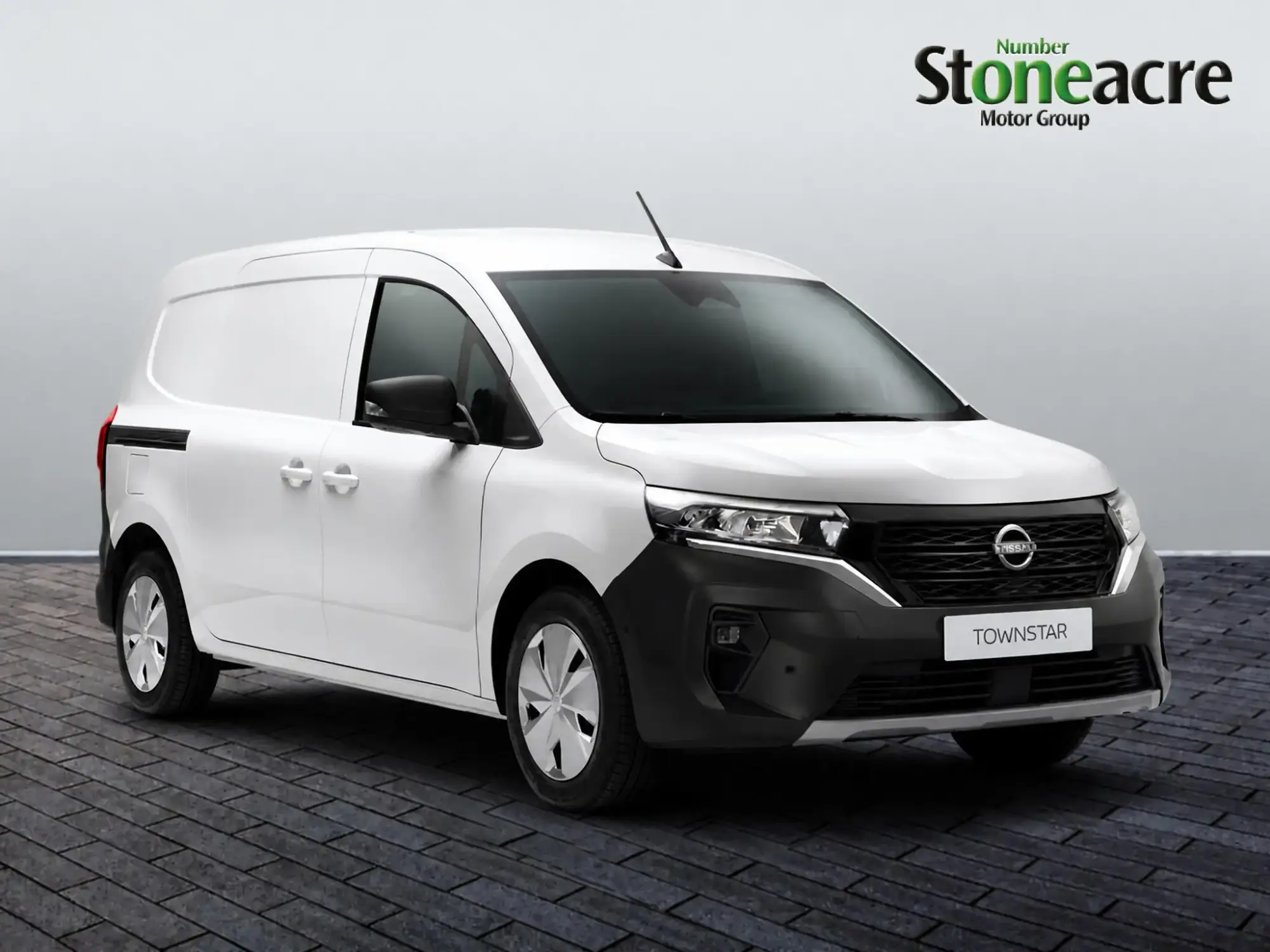 Nissan Townstar 1.3 TCe Tekna L2 H1 Euro 6 (s/s) 6dr Image 1 Nissan Townstar 1.3 TCe Tekna L2 H1 Euro 6 (s/s) 6dr Image 1