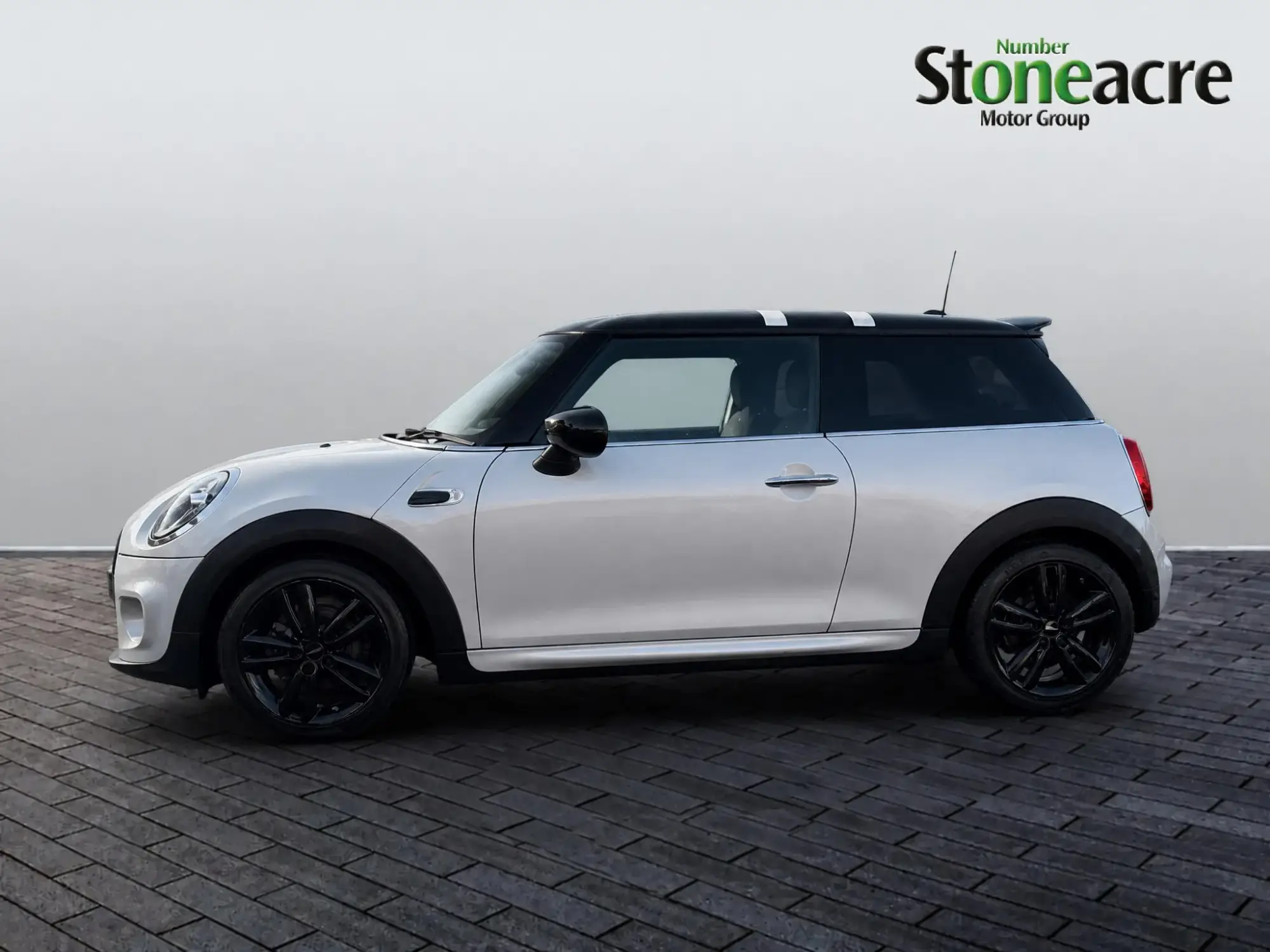 MINI Hatch Image 6 MINI Hatch Image 6