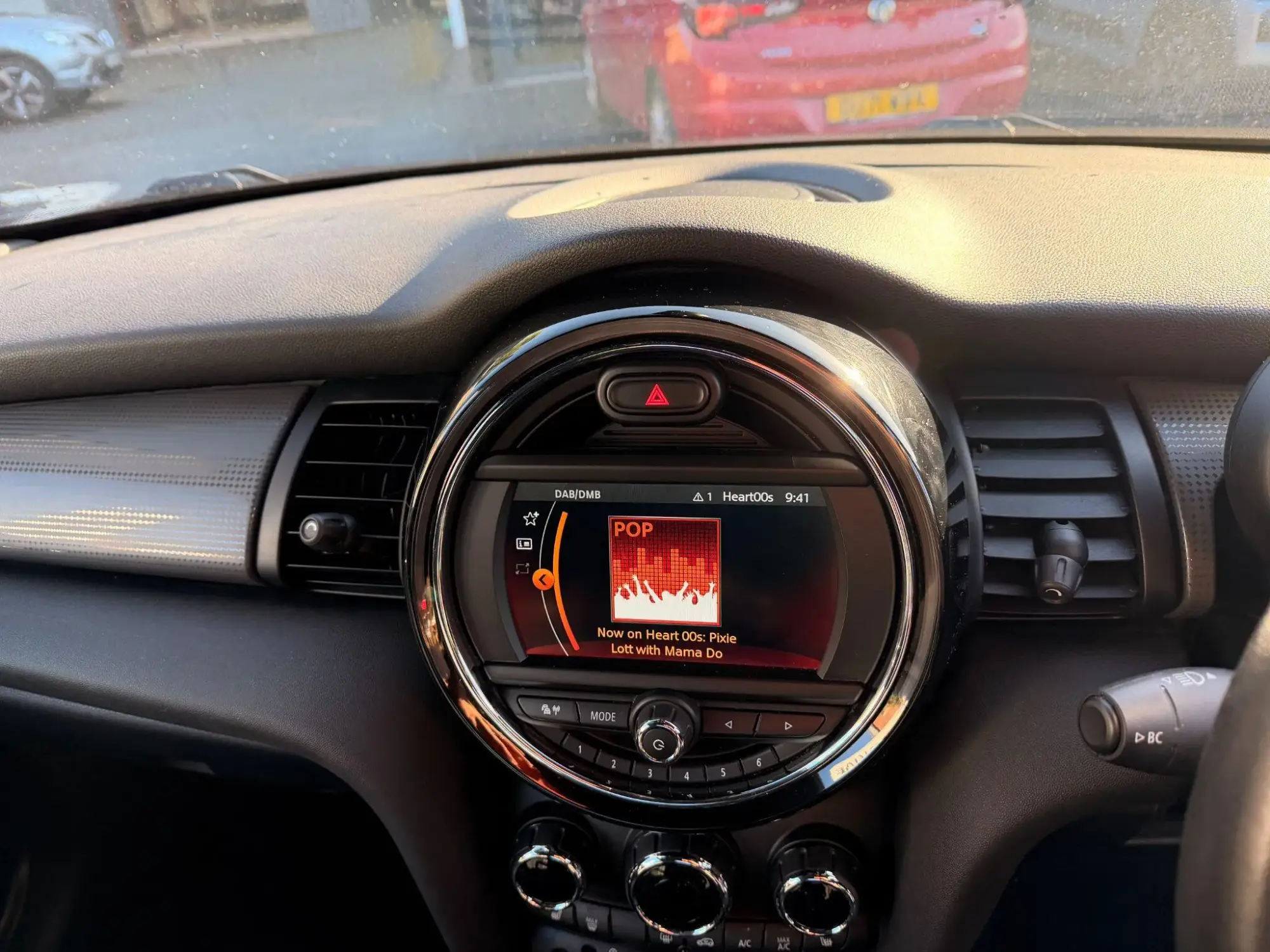 MINI Hatch Image 14 MINI Hatch Image 14