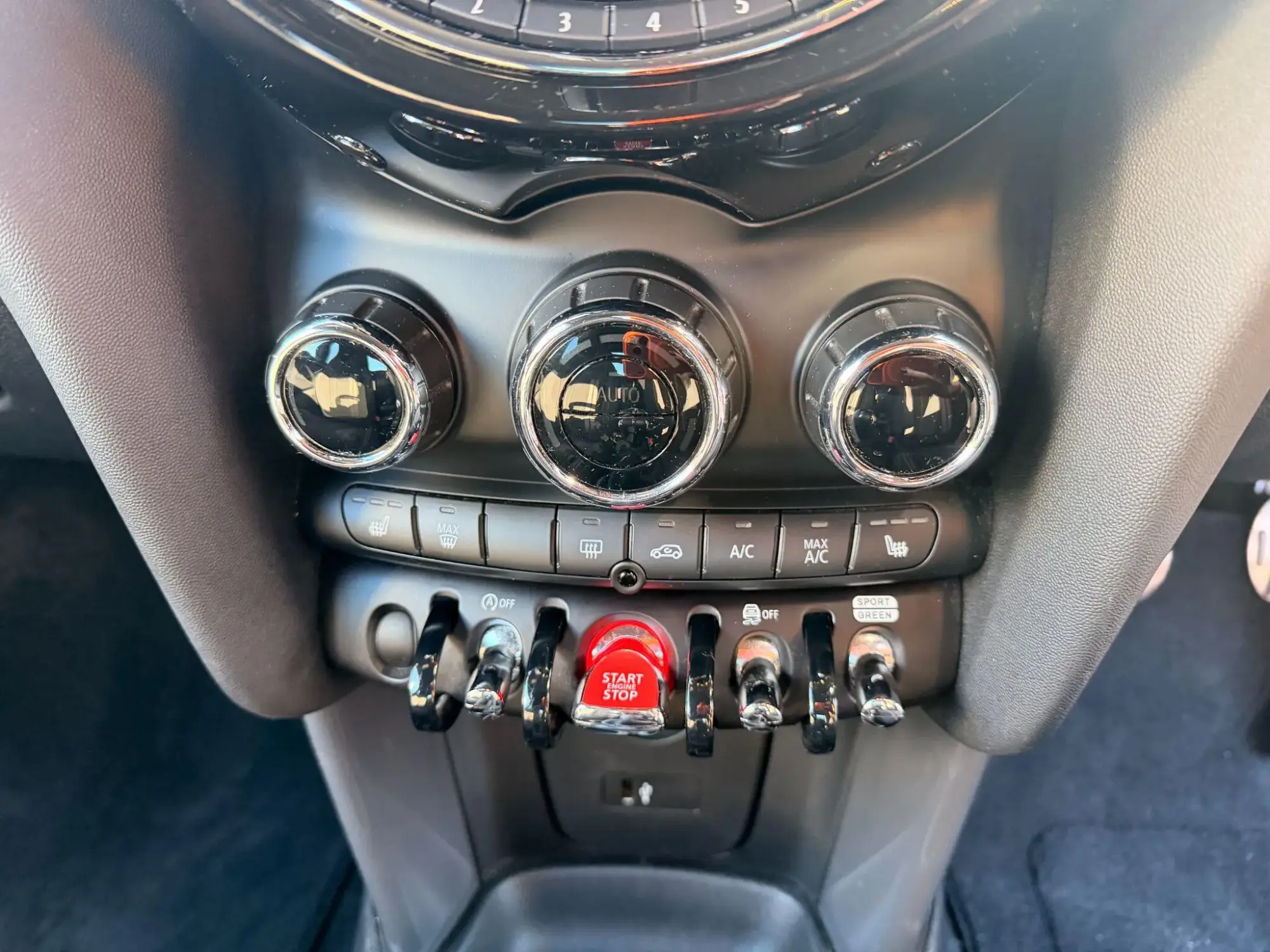 MINI Hatch Image 21 MINI Hatch Image 21