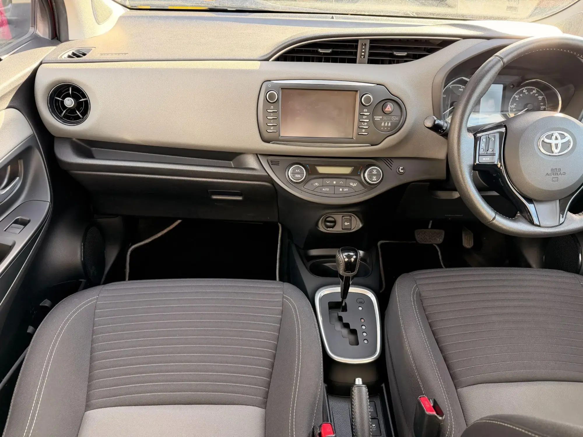 Toyota Yaris Image 12 Toyota Yaris Image 12