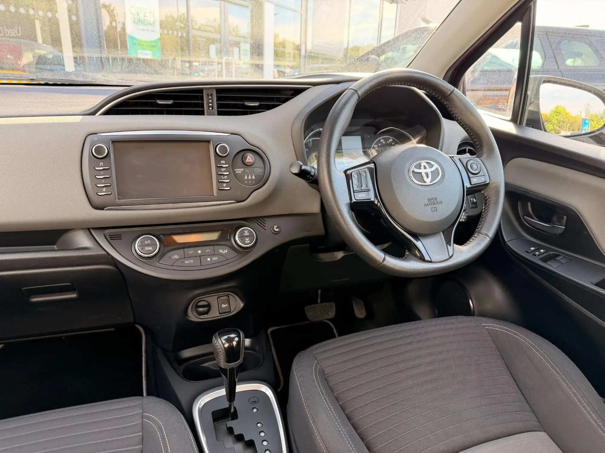 Toyota Yaris Image 14 Toyota Yaris Image 14