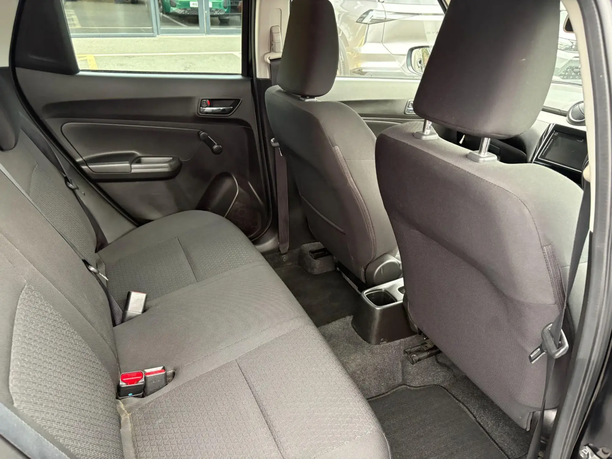 Suzuki Swift Image 14 Suzuki Swift Image 14