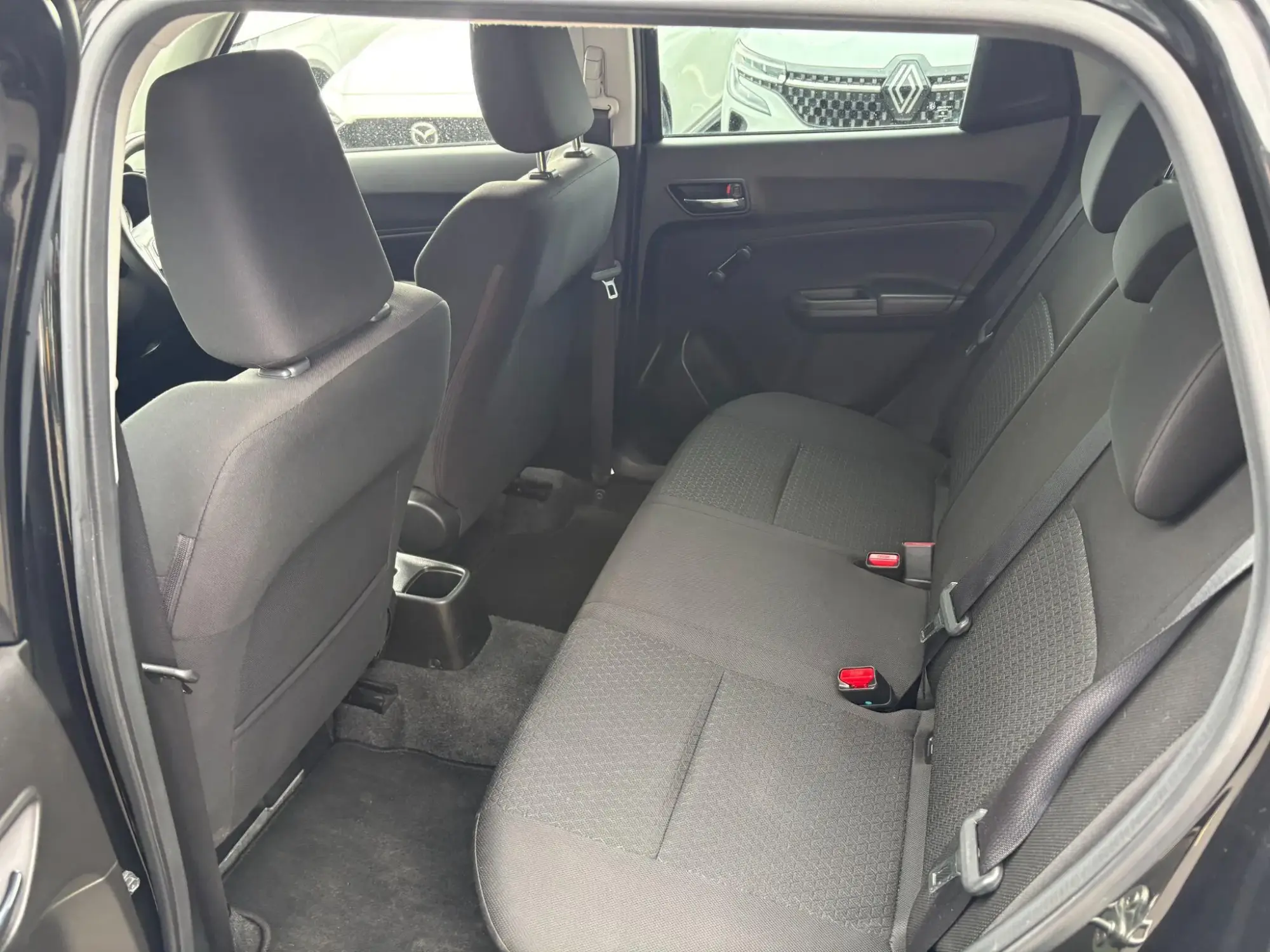 Suzuki Swift Image 15 Suzuki Swift Image 15