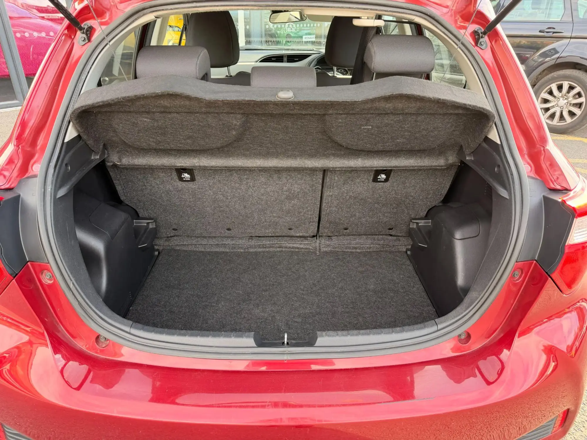 Toyota Yaris Image 36 Toyota Yaris Image 36