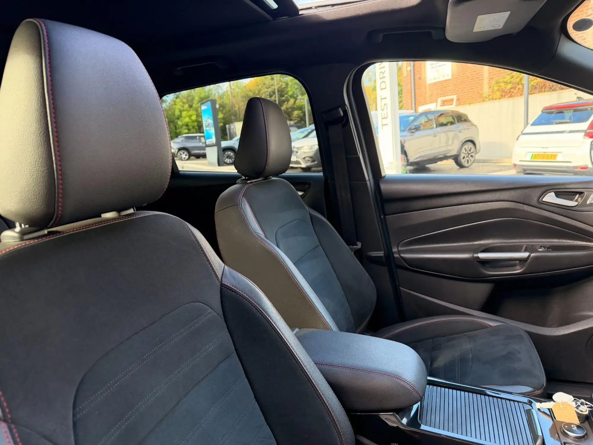 Ford Kuga Image 12