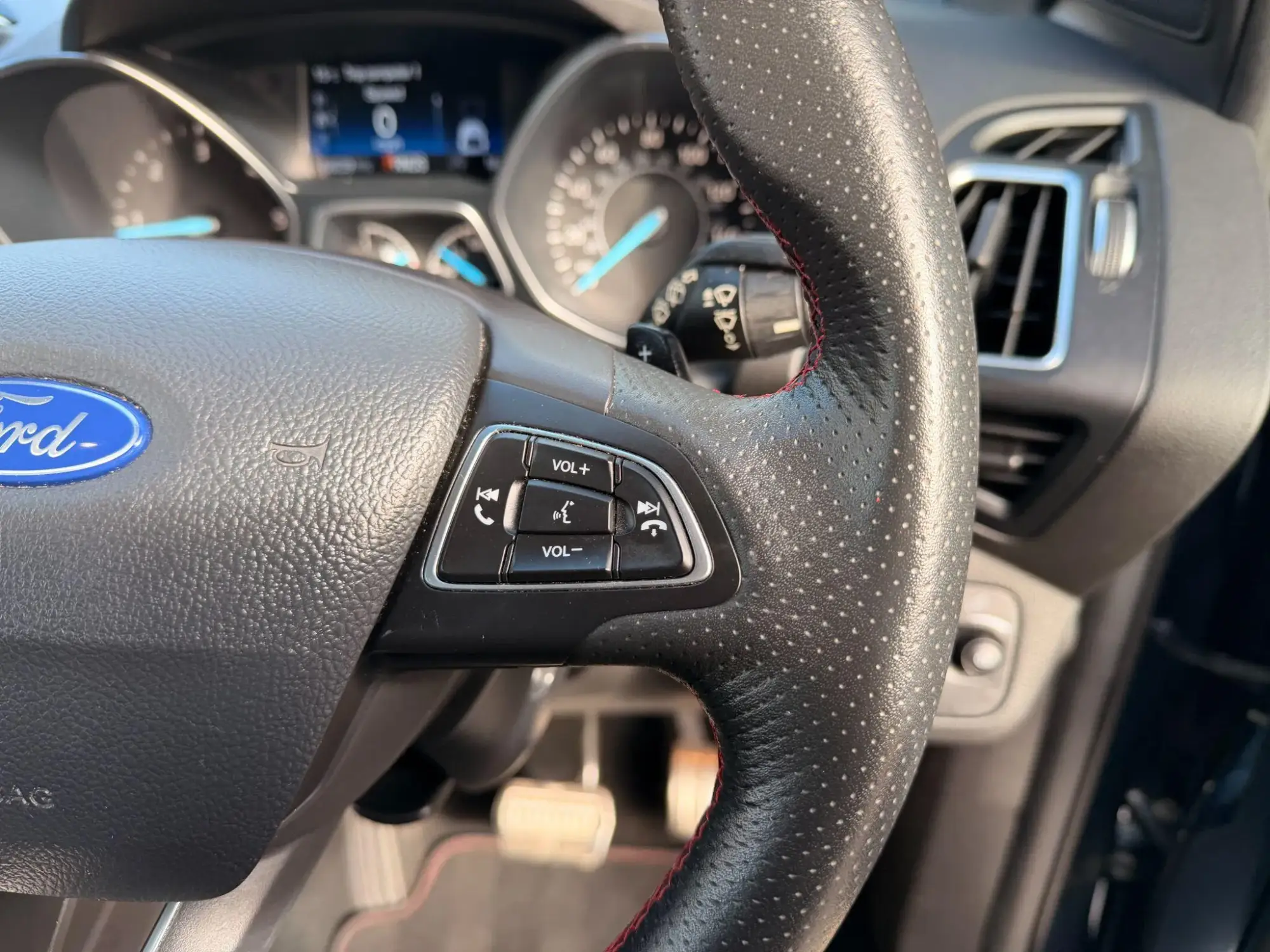 Ford Kuga Image 19