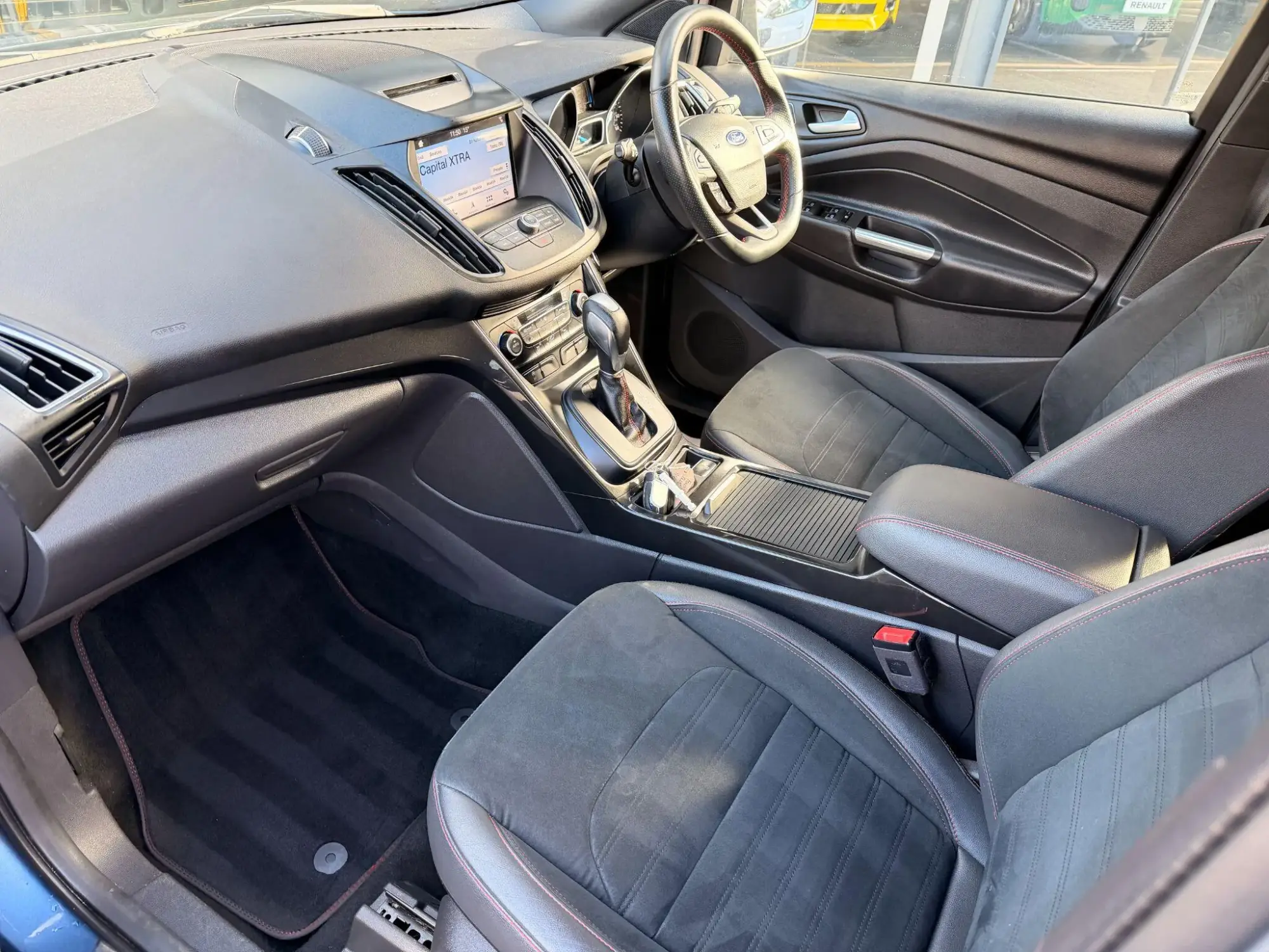 Ford Kuga Image 36