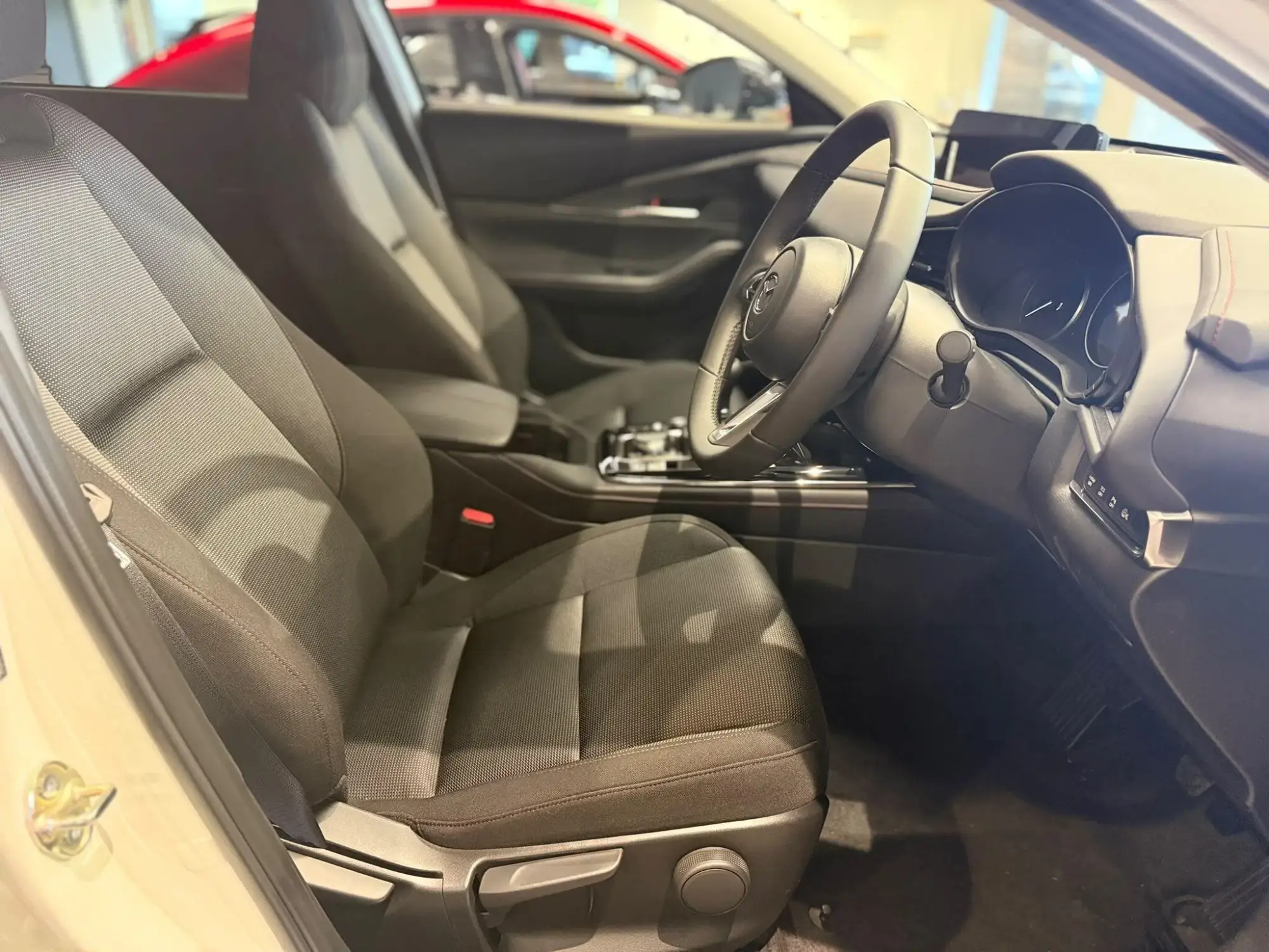 Mazda CX-30 Image 8
