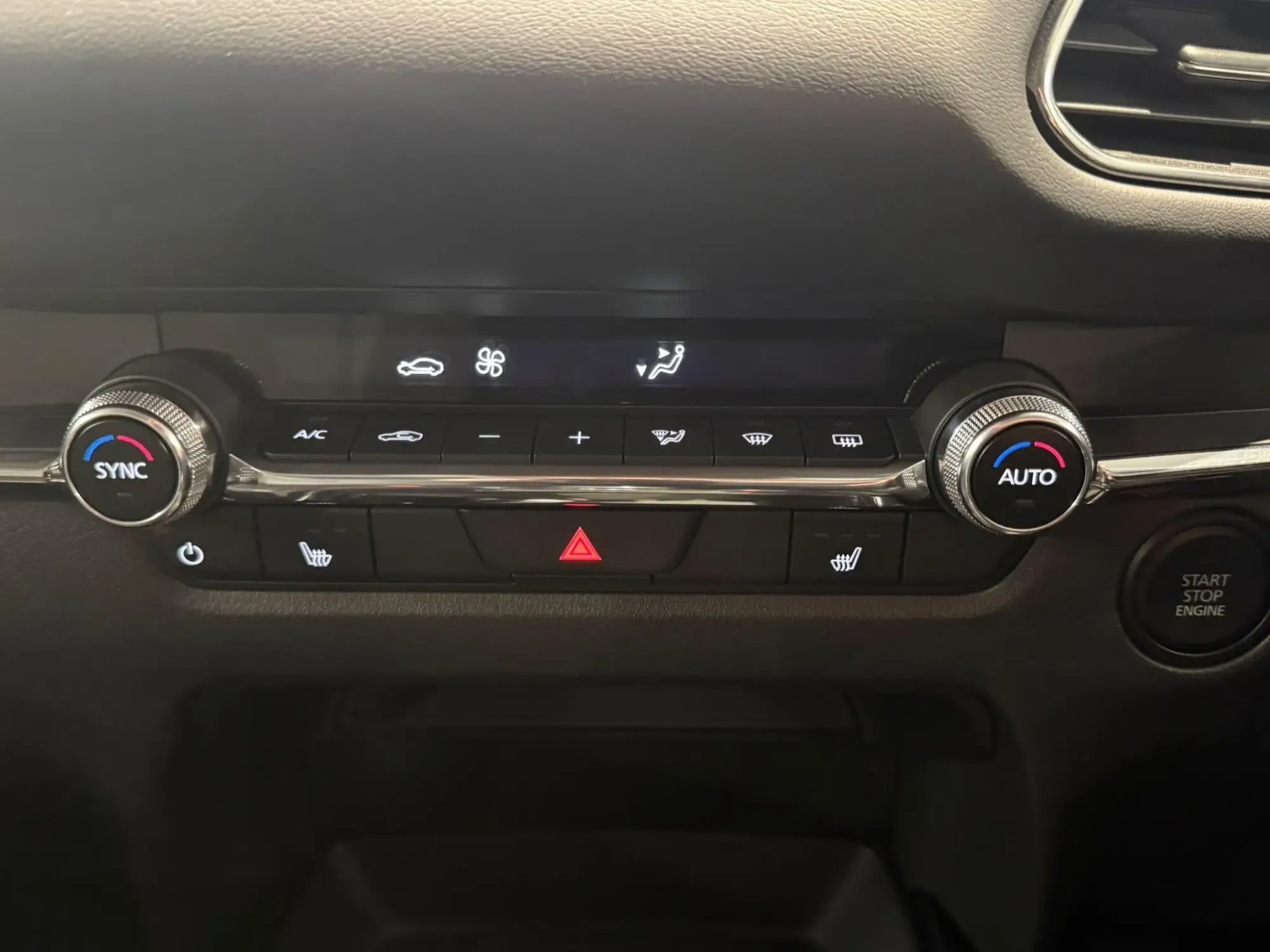 Mazda CX-30 Image 10