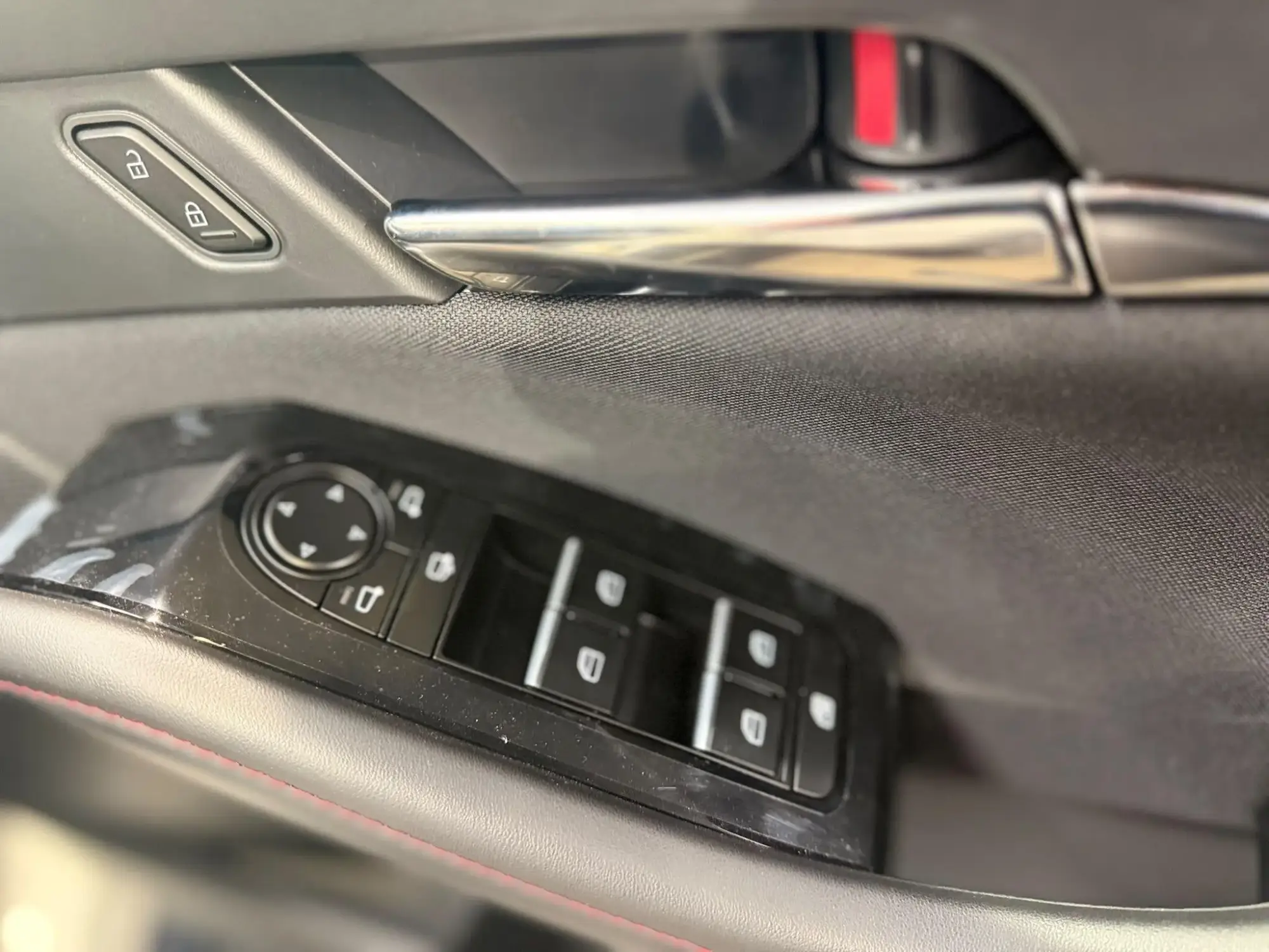 Mazda CX-30 Image 14
