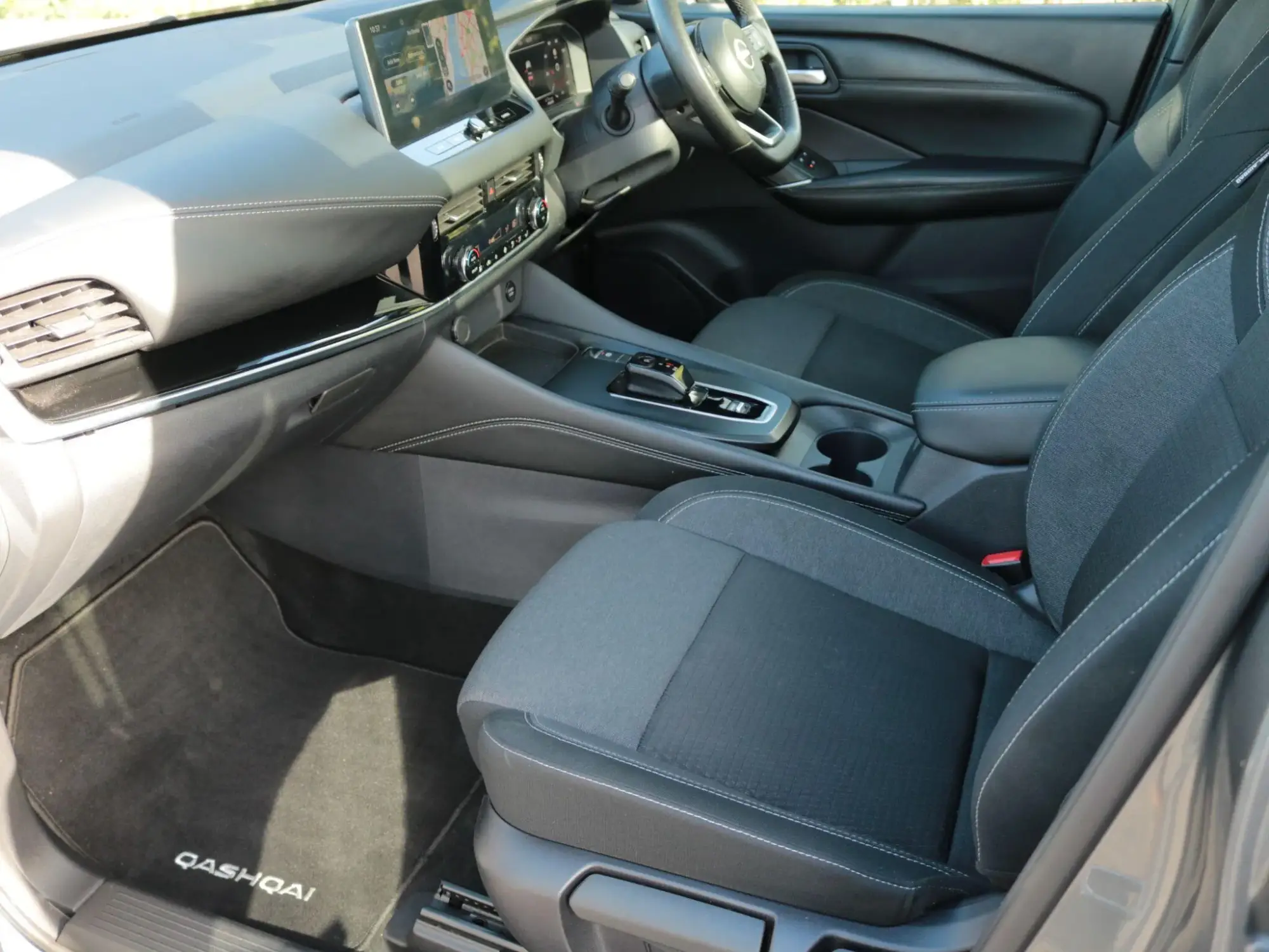 Nissan Qashqai with e-POWER Image 16 Nissan Qashqai with e-POWER Image 16