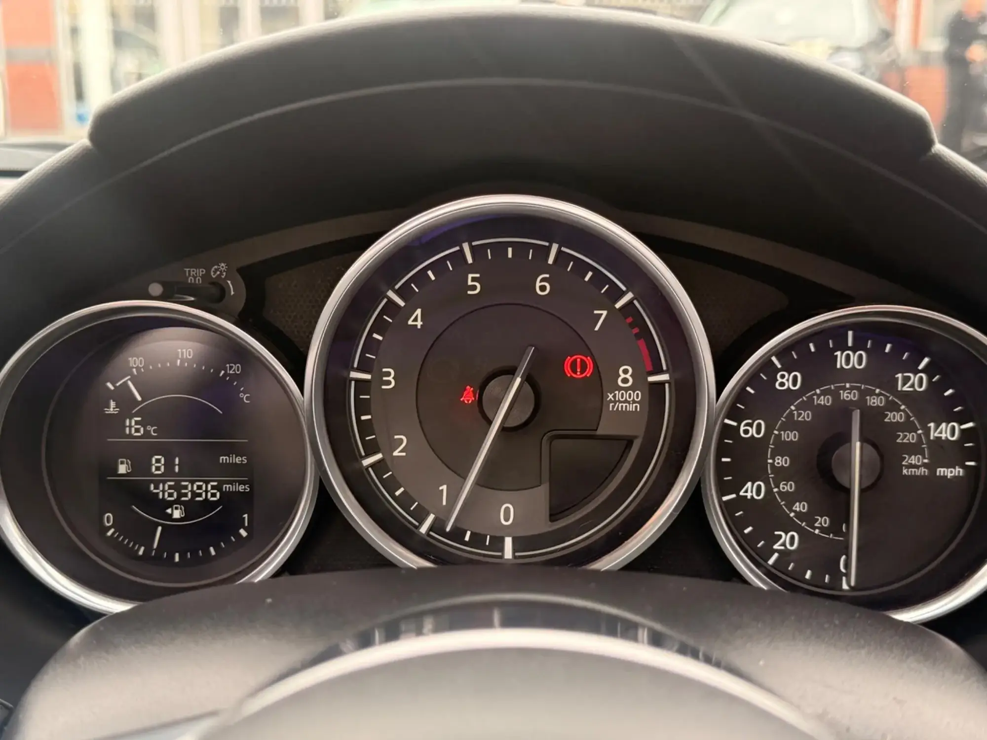Mazda MX-5 Image 12