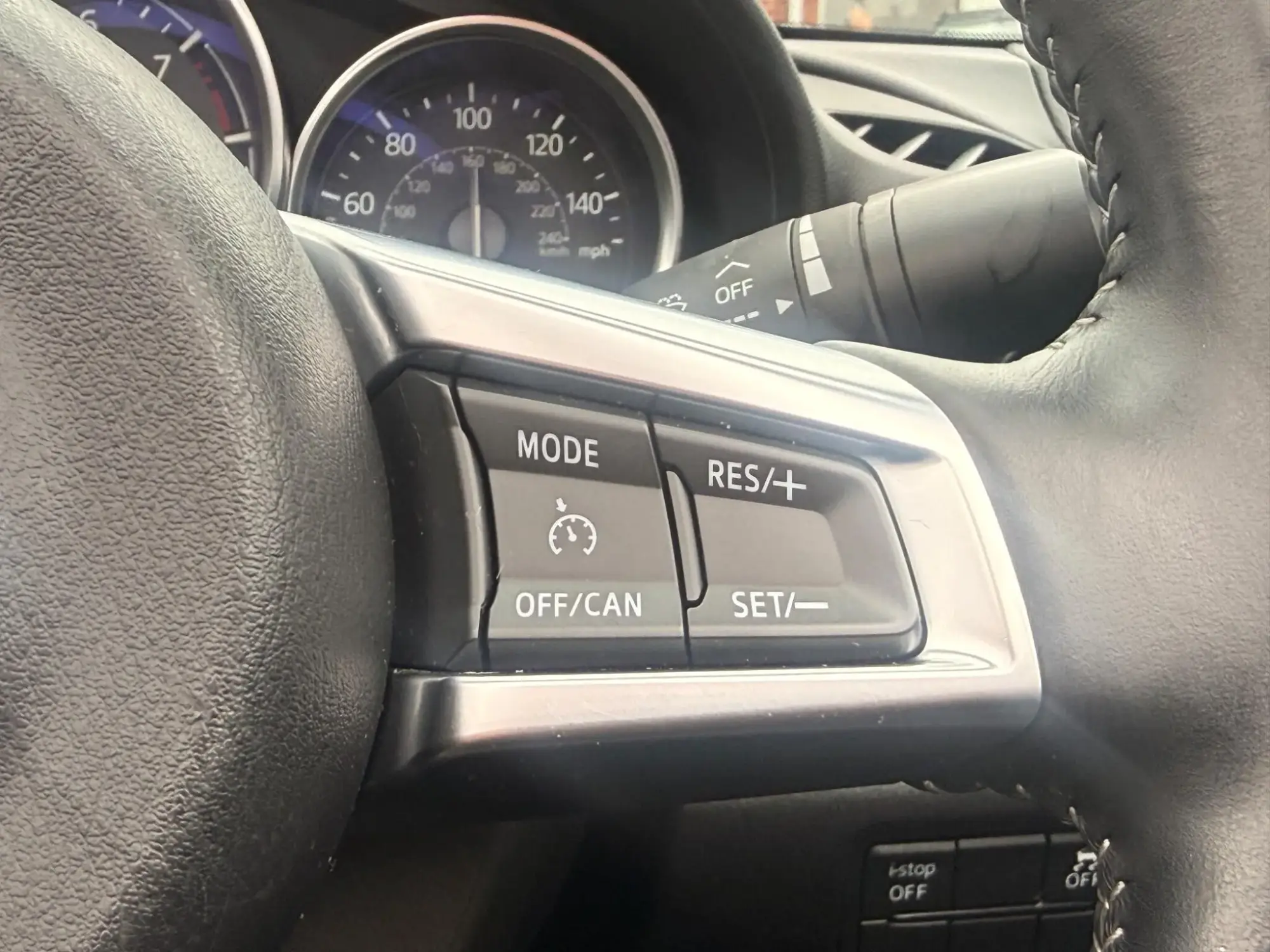 Mazda MX-5 Image 14