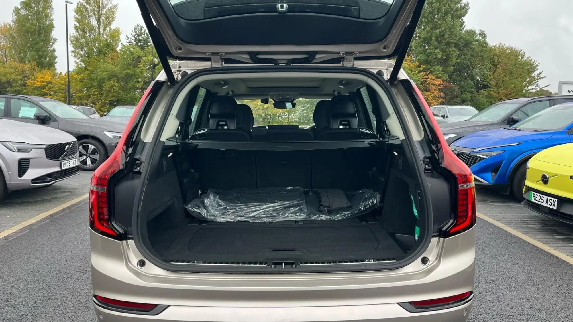 Volvo XC90 Image 13 Volvo XC90 Image 13