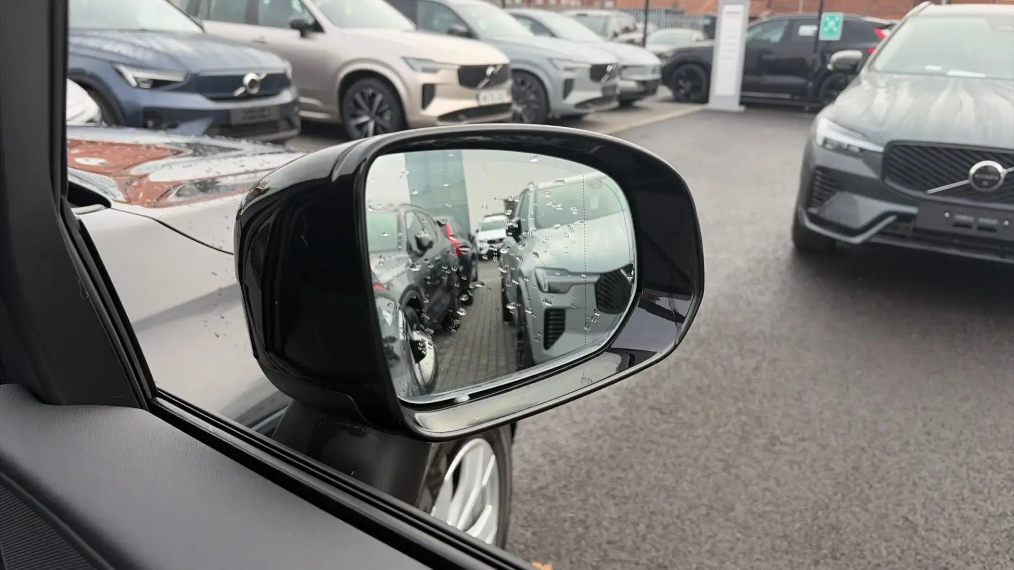 Volvo XC60 Image 32 Volvo XC60 Image 32
