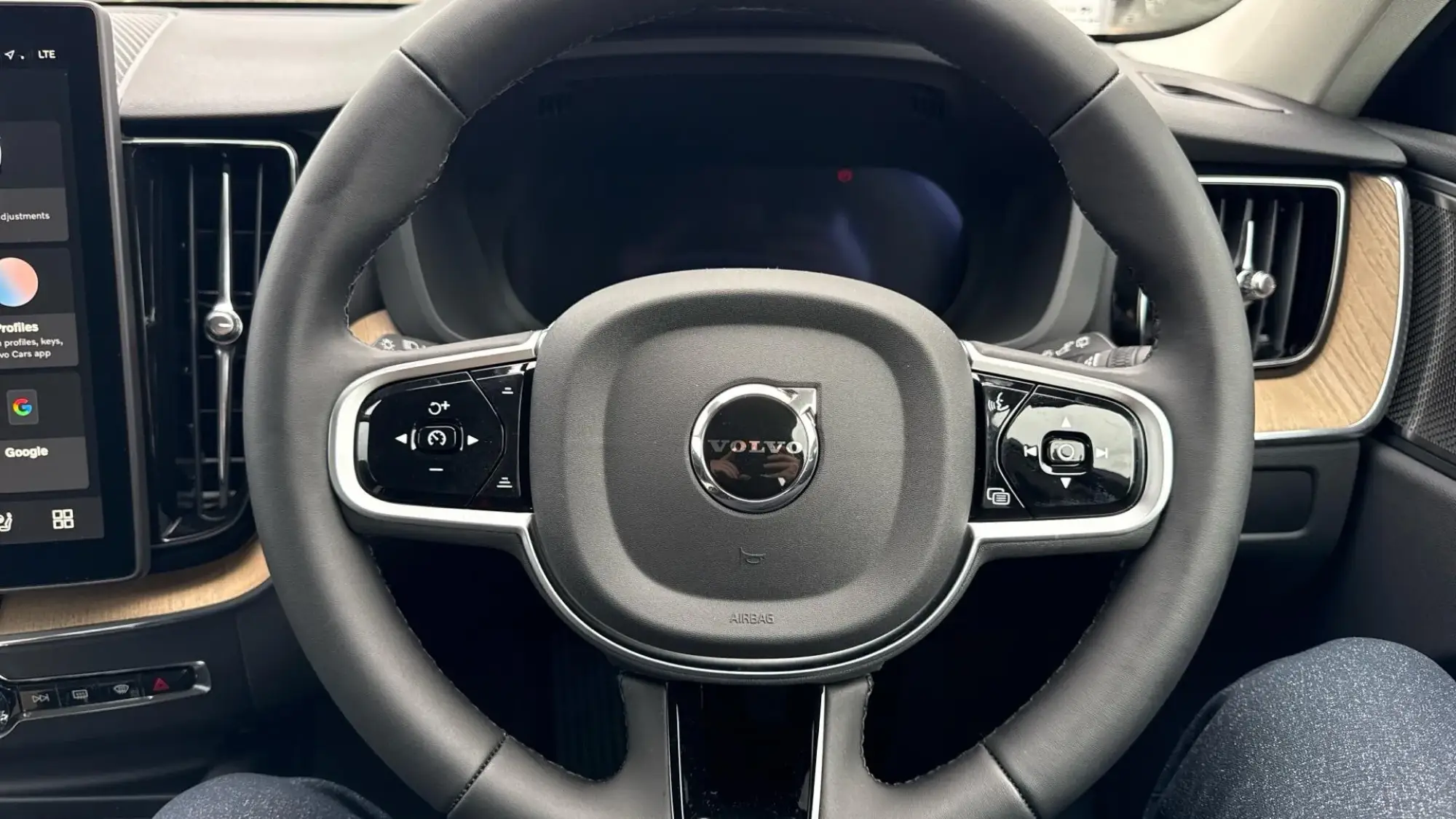 Volvo XC60 Image 10 Volvo XC60 Image 10