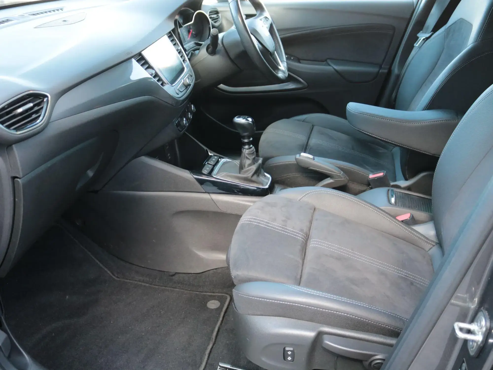 Vauxhall Crossland Image 15 Vauxhall Crossland Image 15