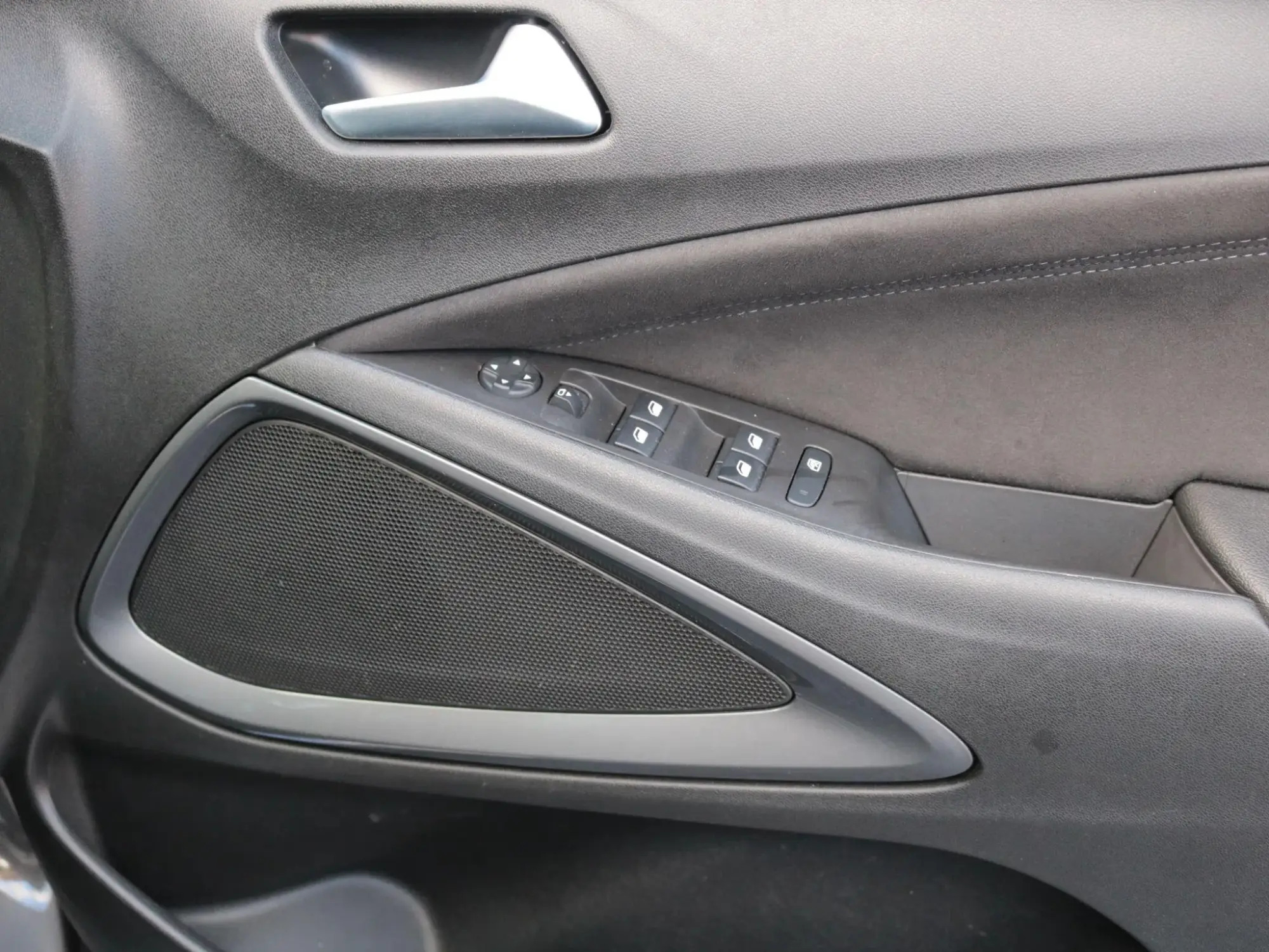 Vauxhall Crossland Image 28 Vauxhall Crossland Image 28