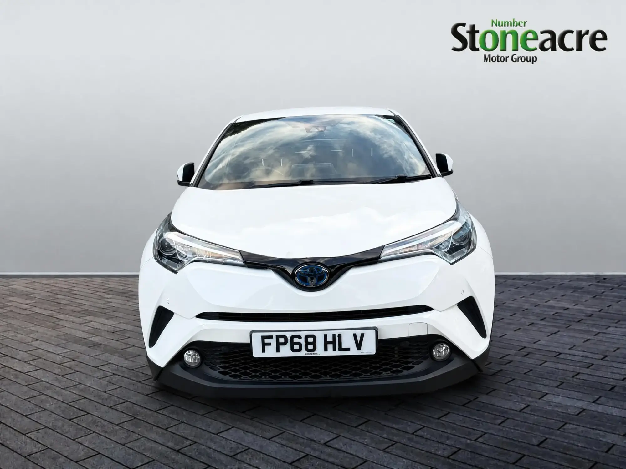 Toyota C-HR Hybrid Image 2 Toyota C-HR Hybrid Image 2