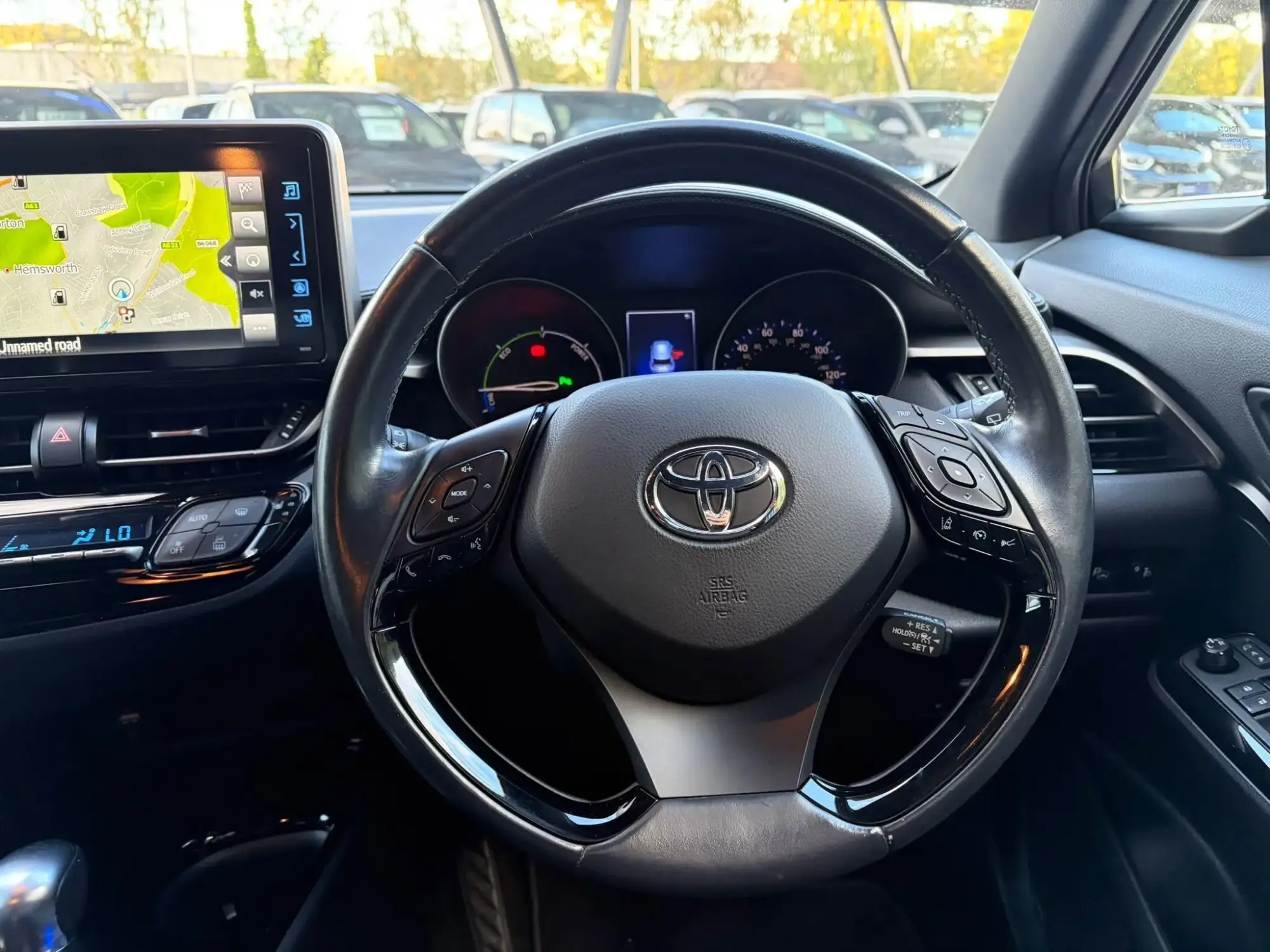 Toyota C-HR Hybrid Image 21 Toyota C-HR Hybrid Image 21