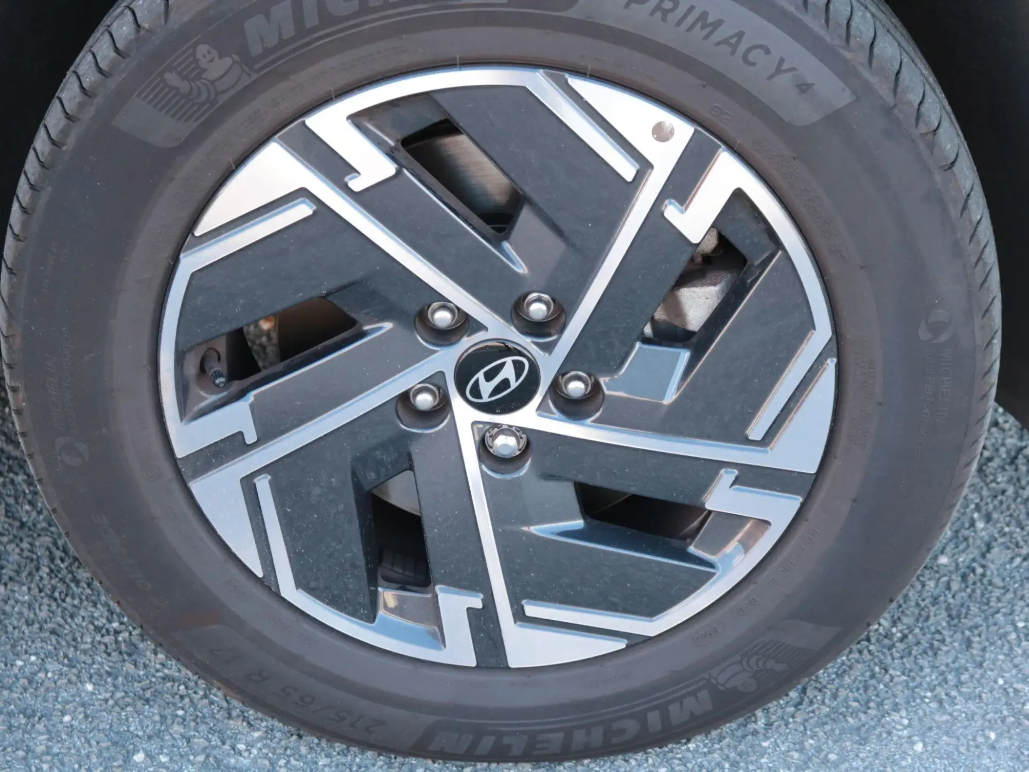 Hyundai TUCSON Image 9 Hyundai TUCSON Image 9