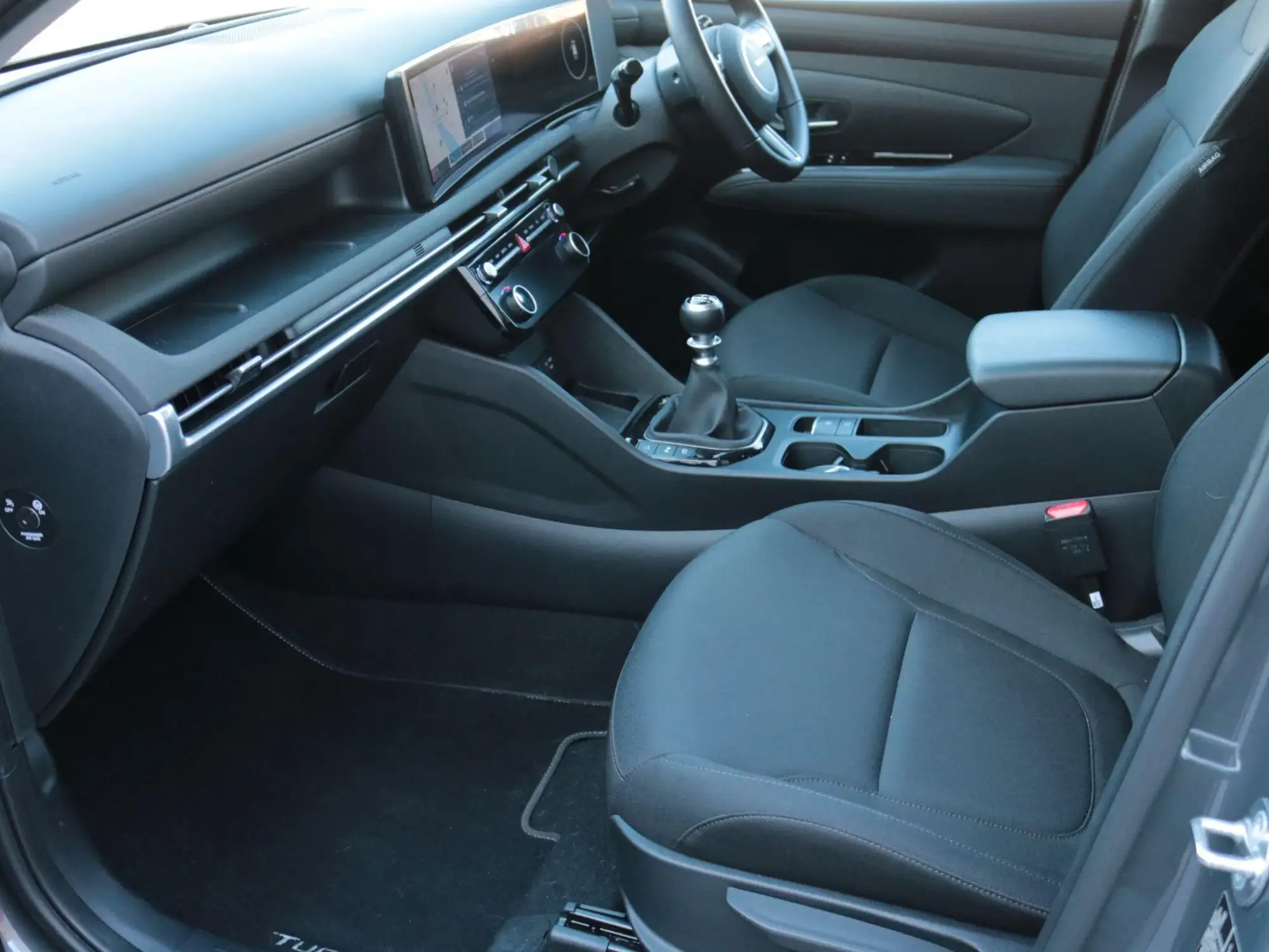 Hyundai TUCSON Image 16 Hyundai TUCSON Image 16