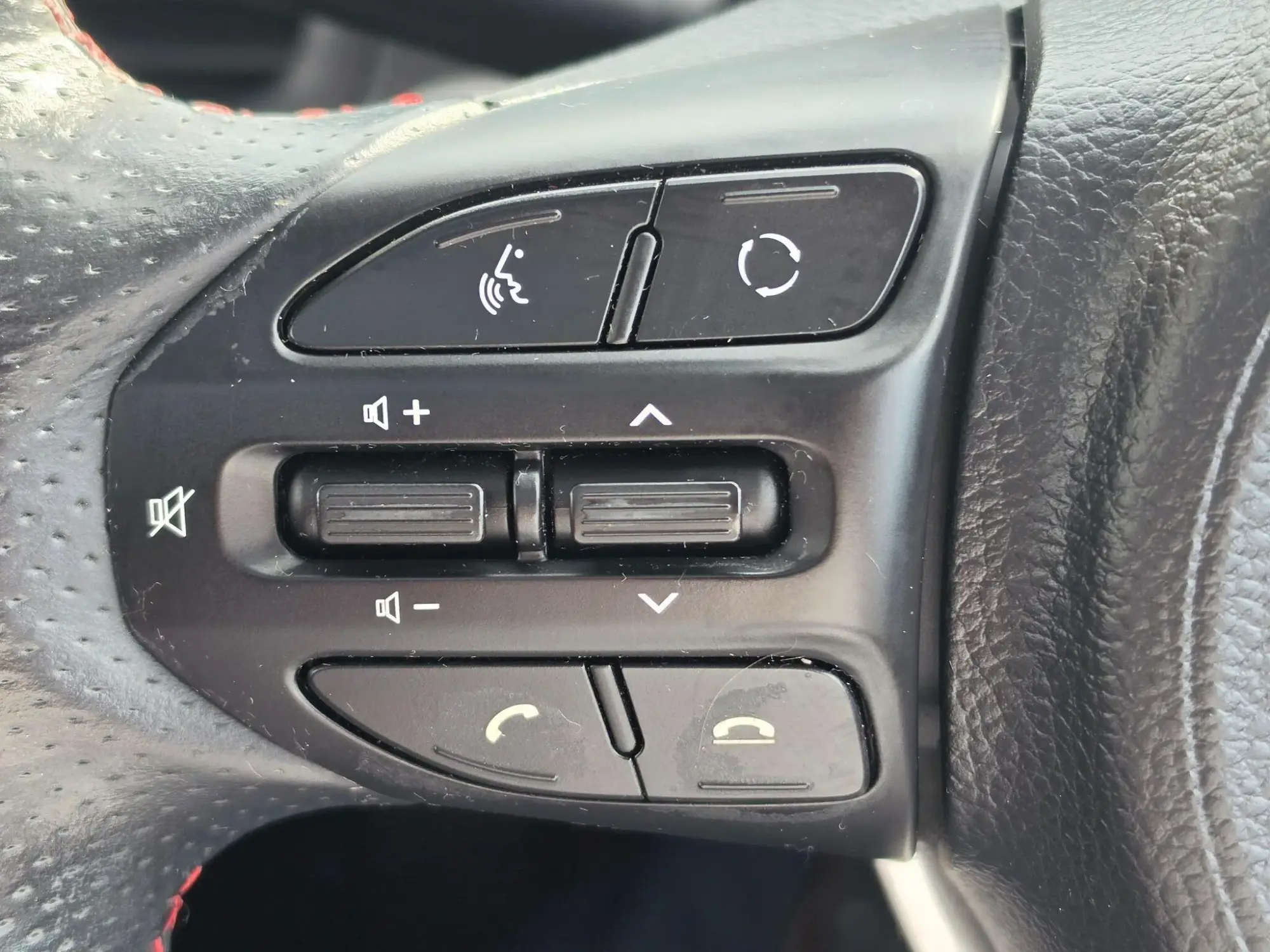 Kia Picanto Image 13 Kia Picanto Image 13