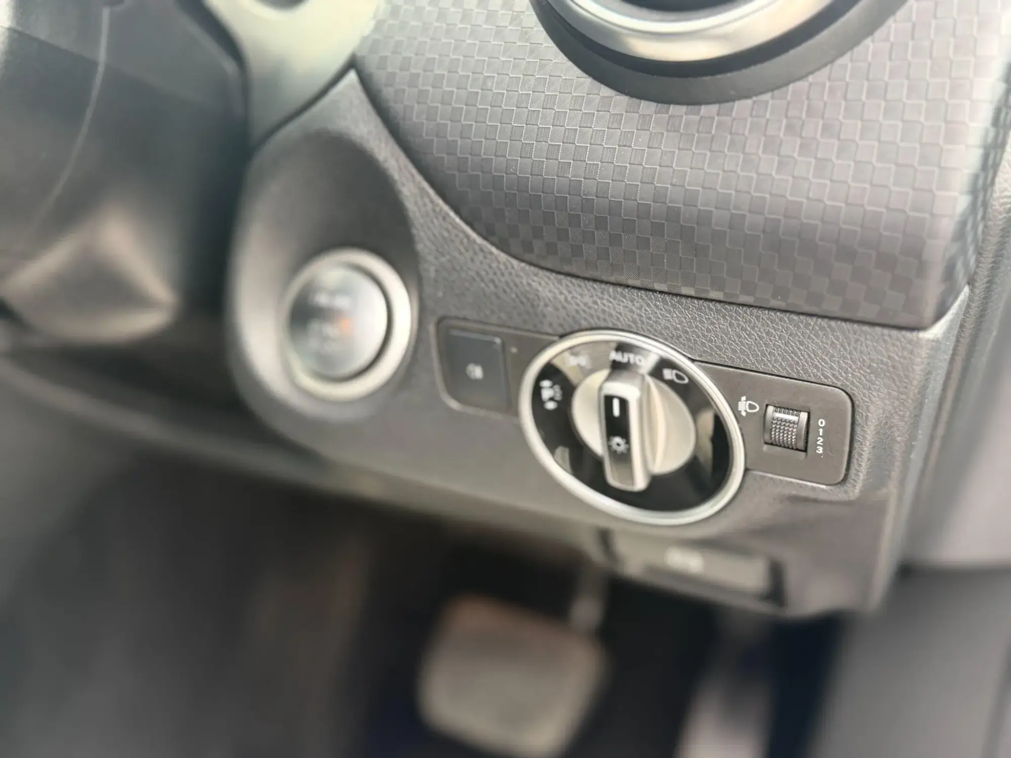 Mercedes-Benz A-Class Image 13 Mercedes-Benz A-Class Image 13