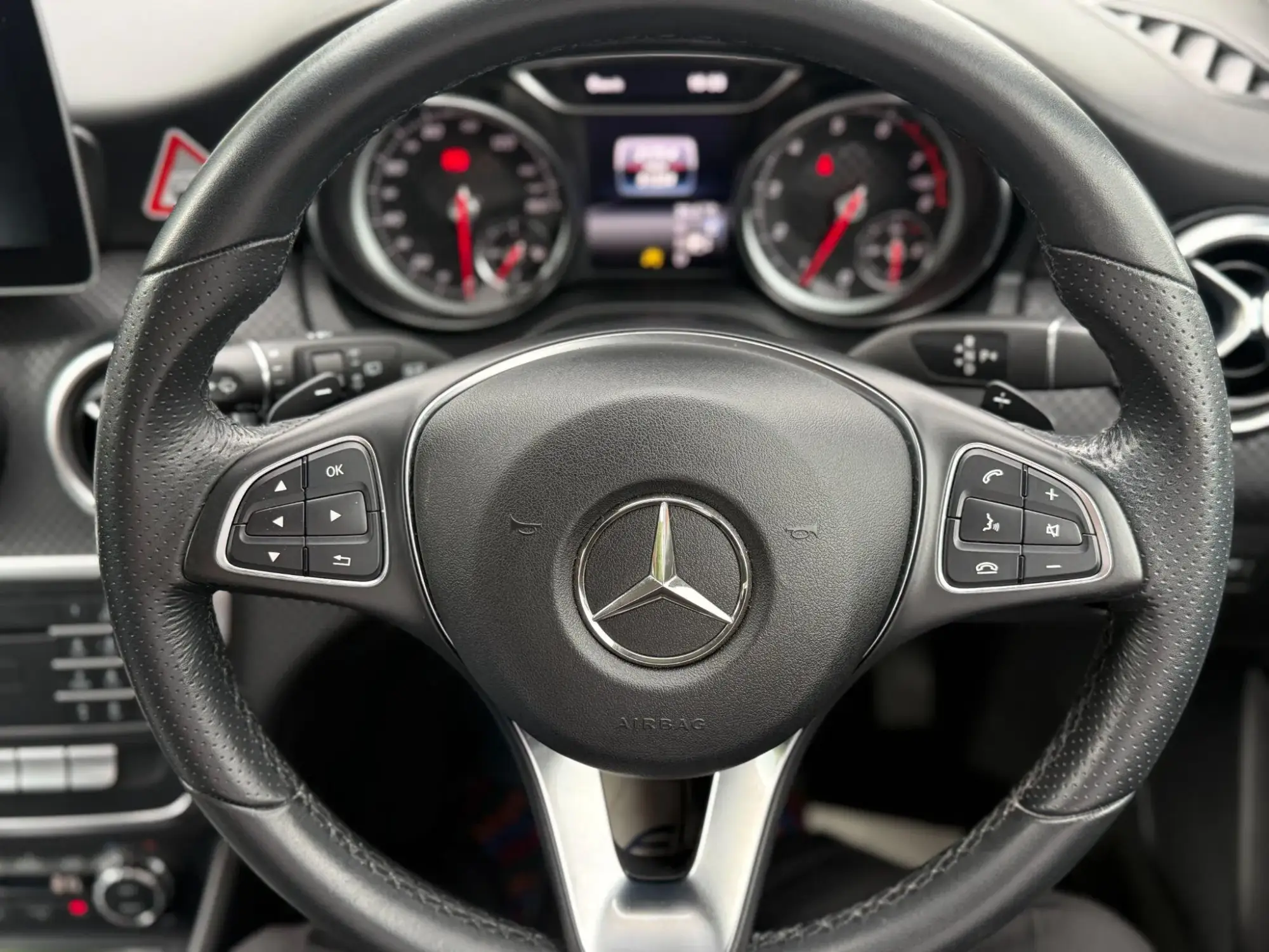 Mercedes-Benz A-Class Image 27 Mercedes-Benz A-Class Image 27