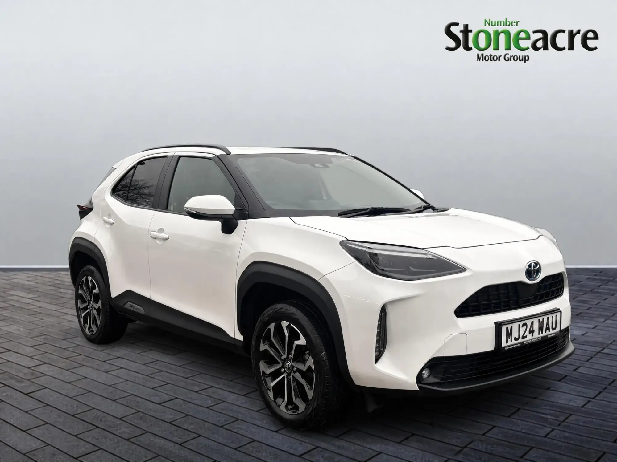 Toyota Yaris Cross 1.5 Hybrid Design 5dr CVT MJ24WAU Image 1