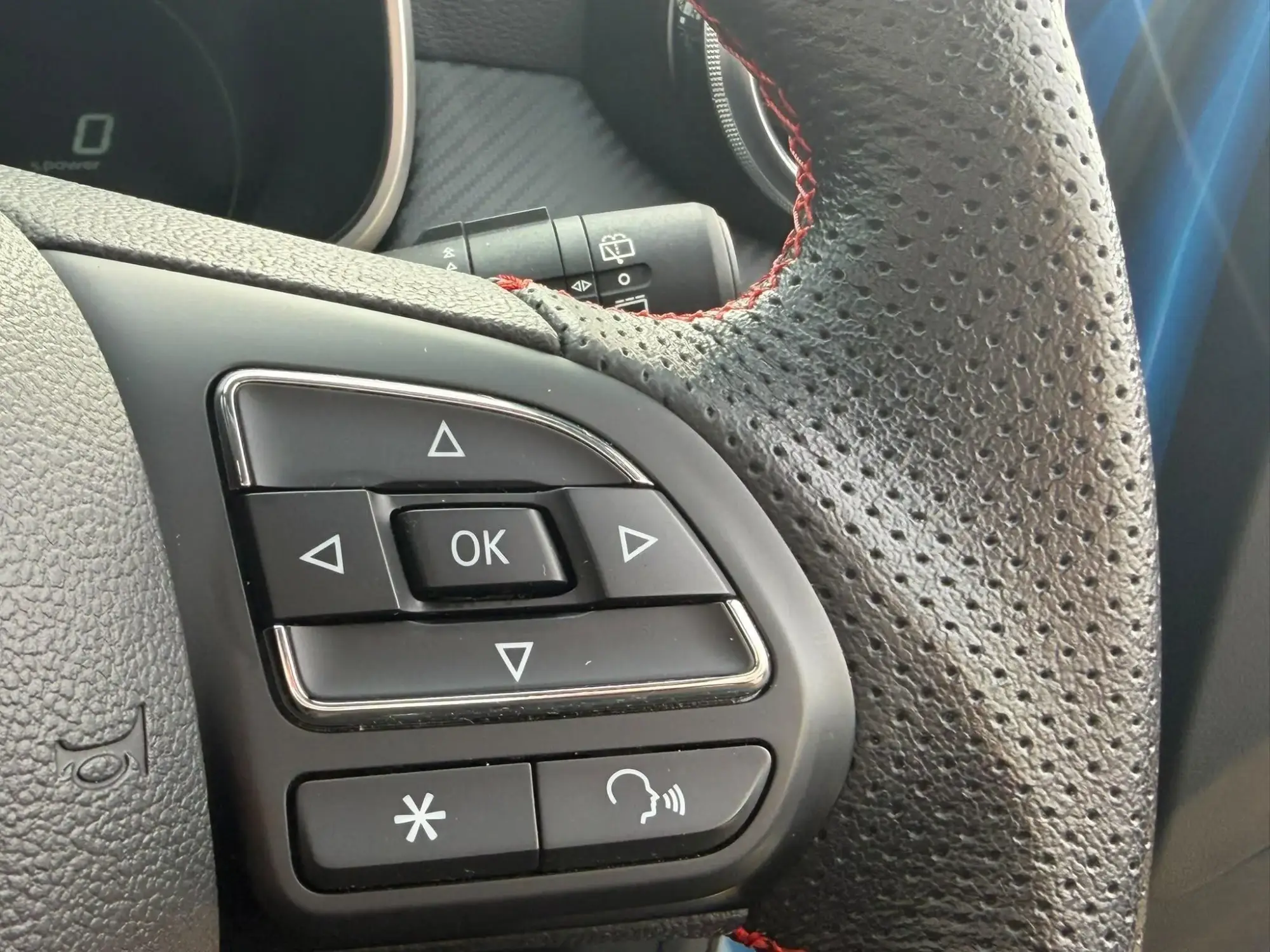 MG ZS EV Image 17