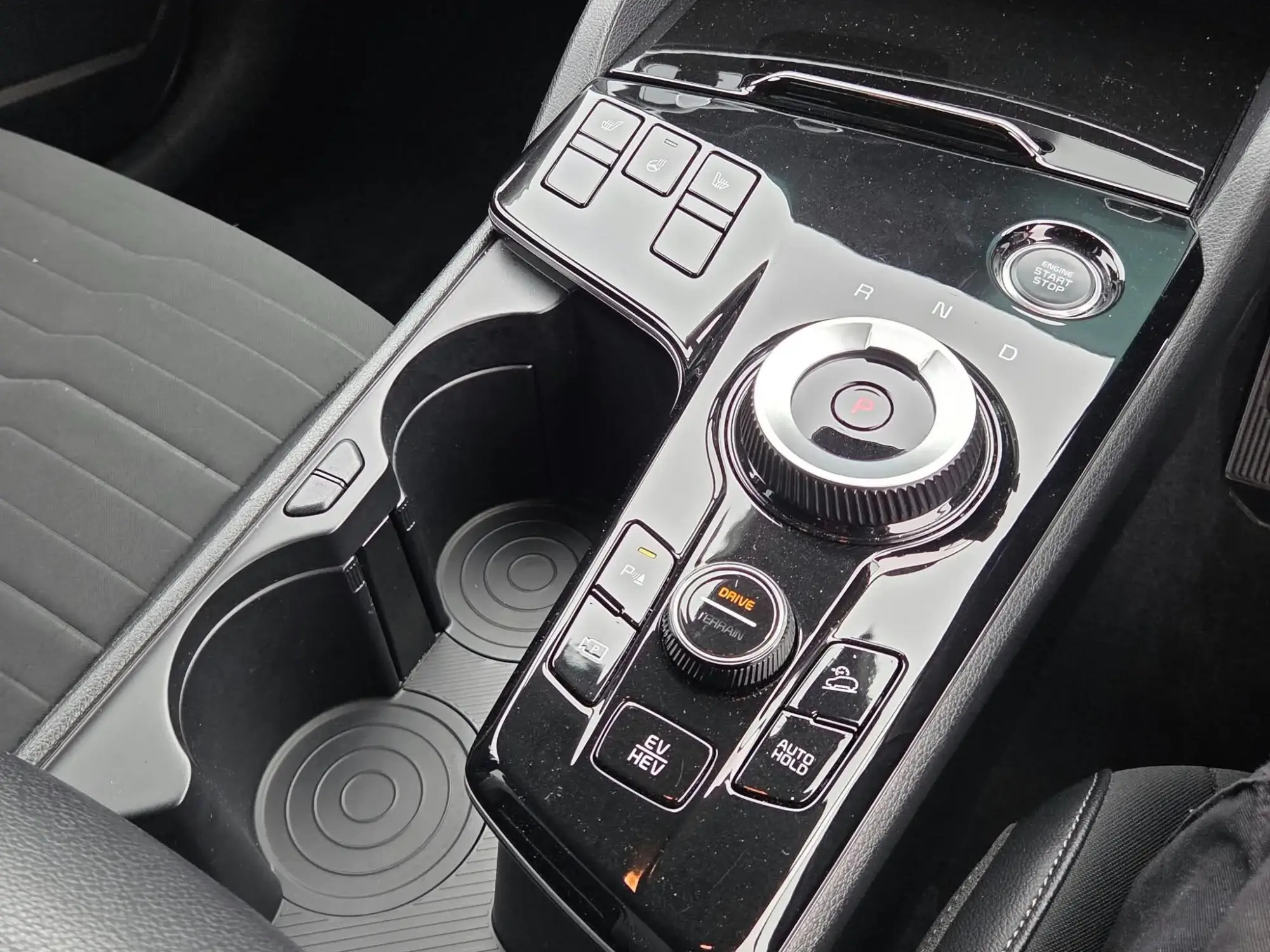 Kia Sportage Plug-In Hybrid Image 10 Kia Sportage Plug-In Hybrid Image 10