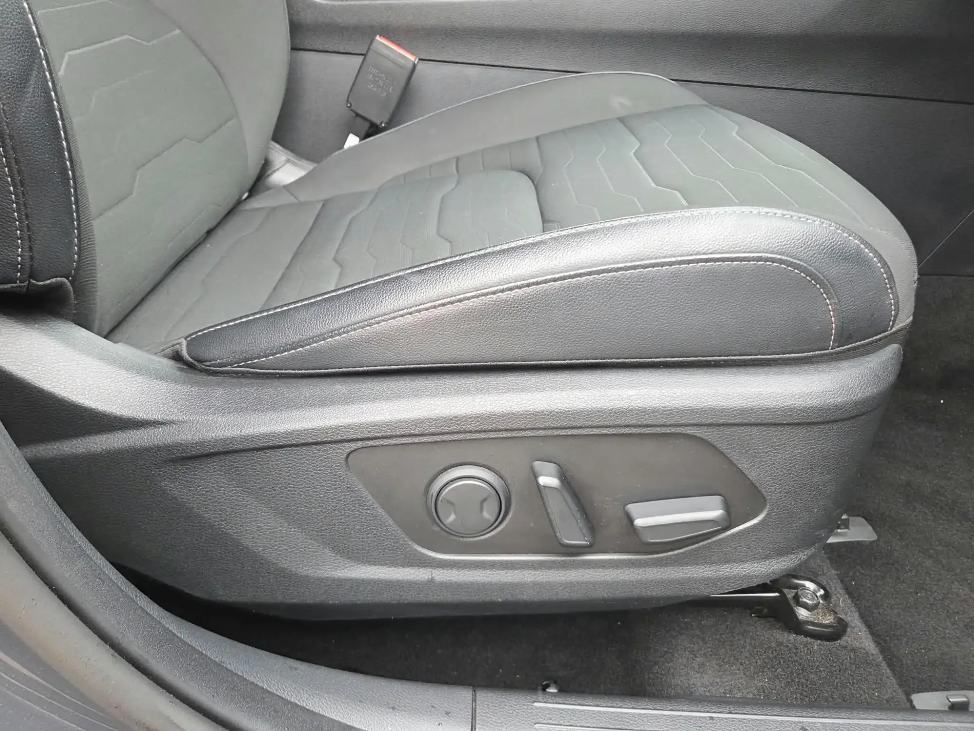 Kia Sportage Plug-In Hybrid Image 15 Kia Sportage Plug-In Hybrid Image 15