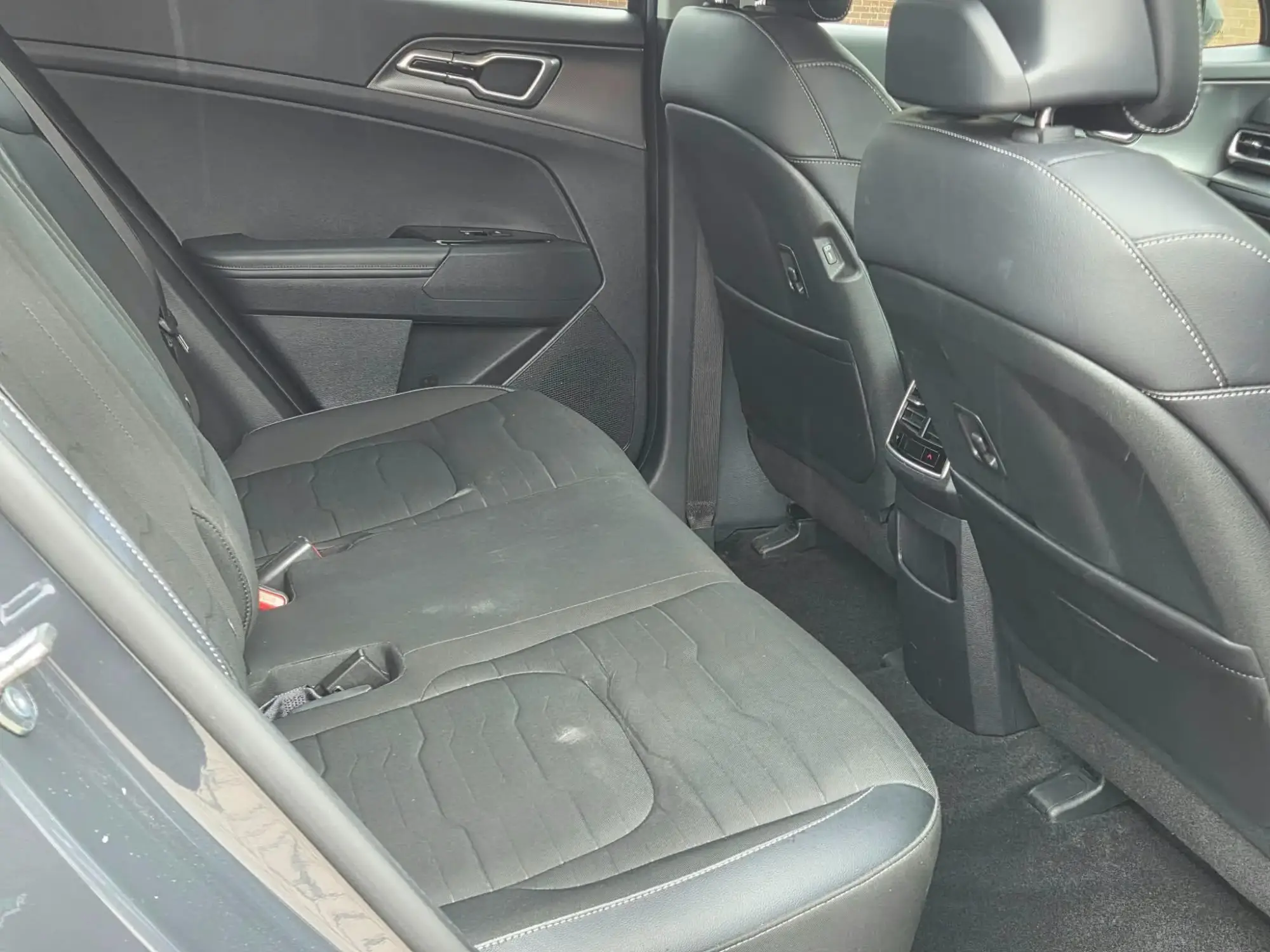 Kia Sportage Plug-In Hybrid Image 16 Kia Sportage Plug-In Hybrid Image 16