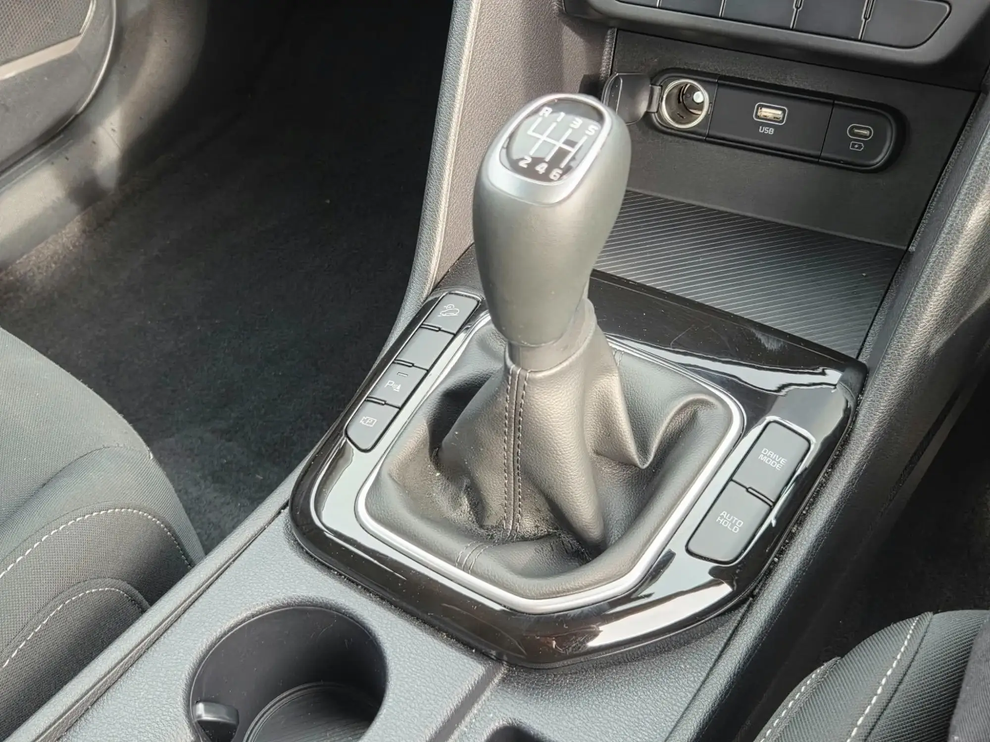 Kia Sportage Image 11