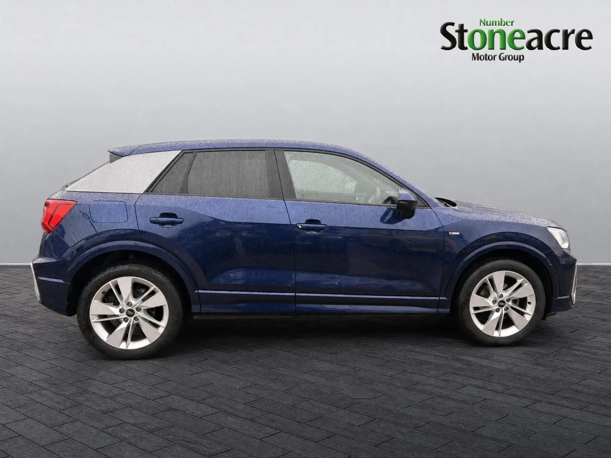 Audi Q2 1.5 TFSI CoD 35 S line S Tronic Euro 6 (s/s) 5dr NA73BCZ Image 2 Audi Q2 1.5 TFSI CoD 35 S line S Tronic Euro 6 (s/s) 5dr NA73BCZ Image 2